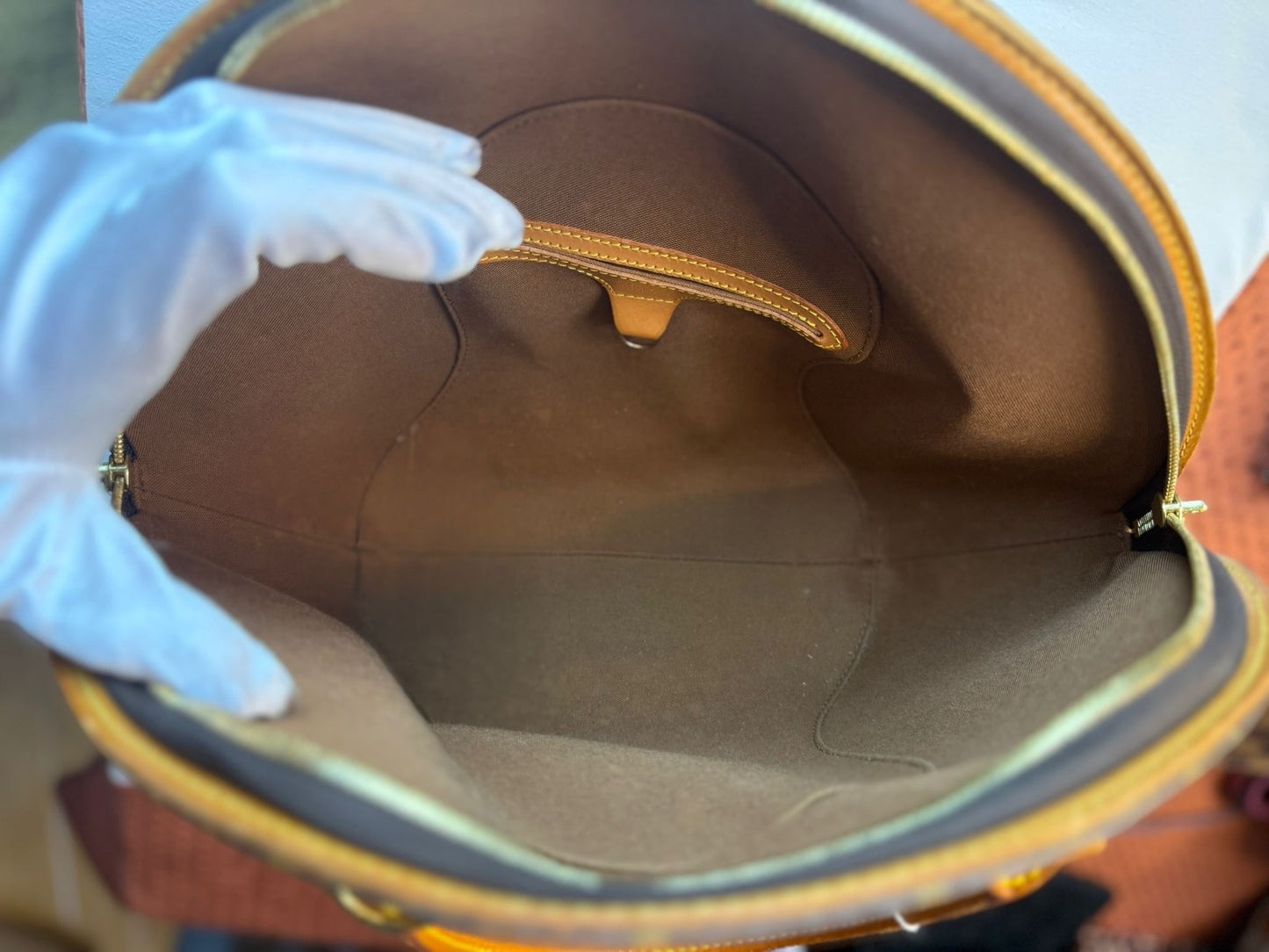 Louis Vuitton Ellipse (AH470)