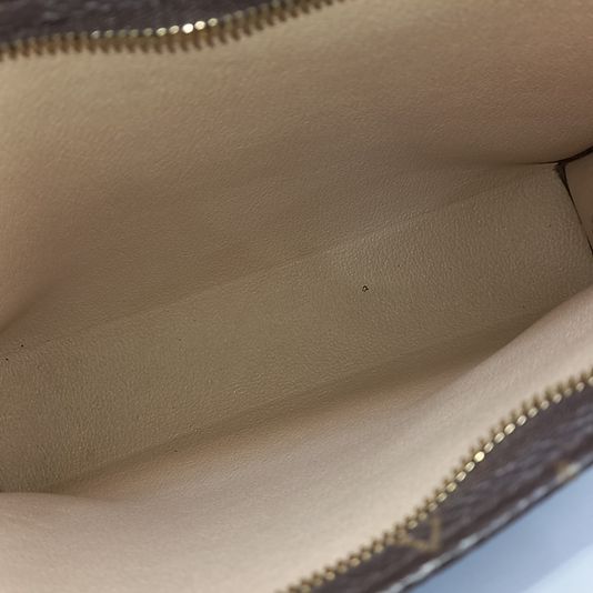 LOUIS VUITTON MONOGRAM POCHETTE TOILETTE 26 (JP)