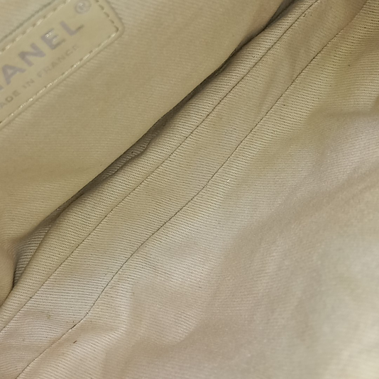 CHANEL HAMPTON STITCH TOTE AND CROSSBODY BAG (JP)
