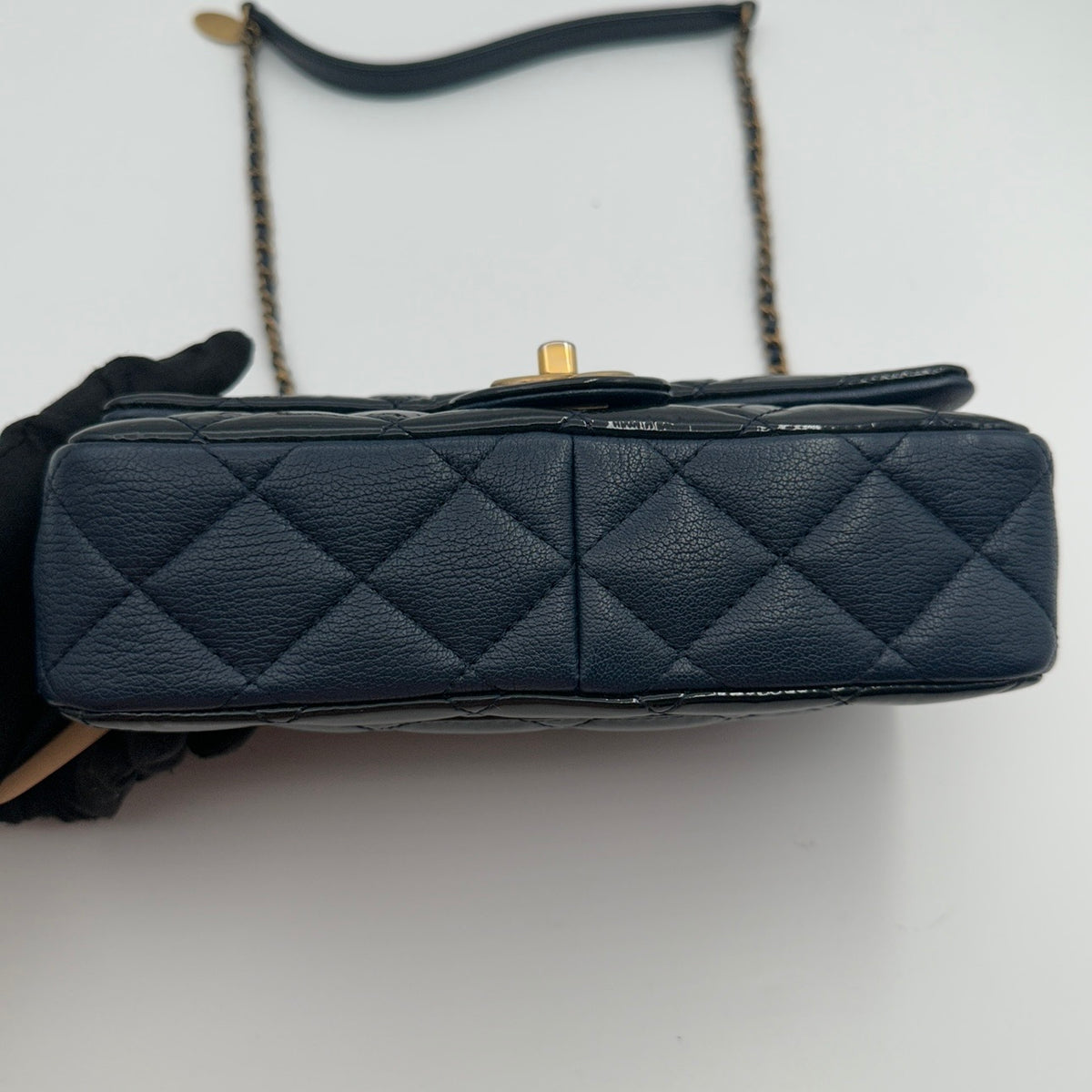 Chanel Small Classic Flap Patent Leather Navy Blue (LX1646)