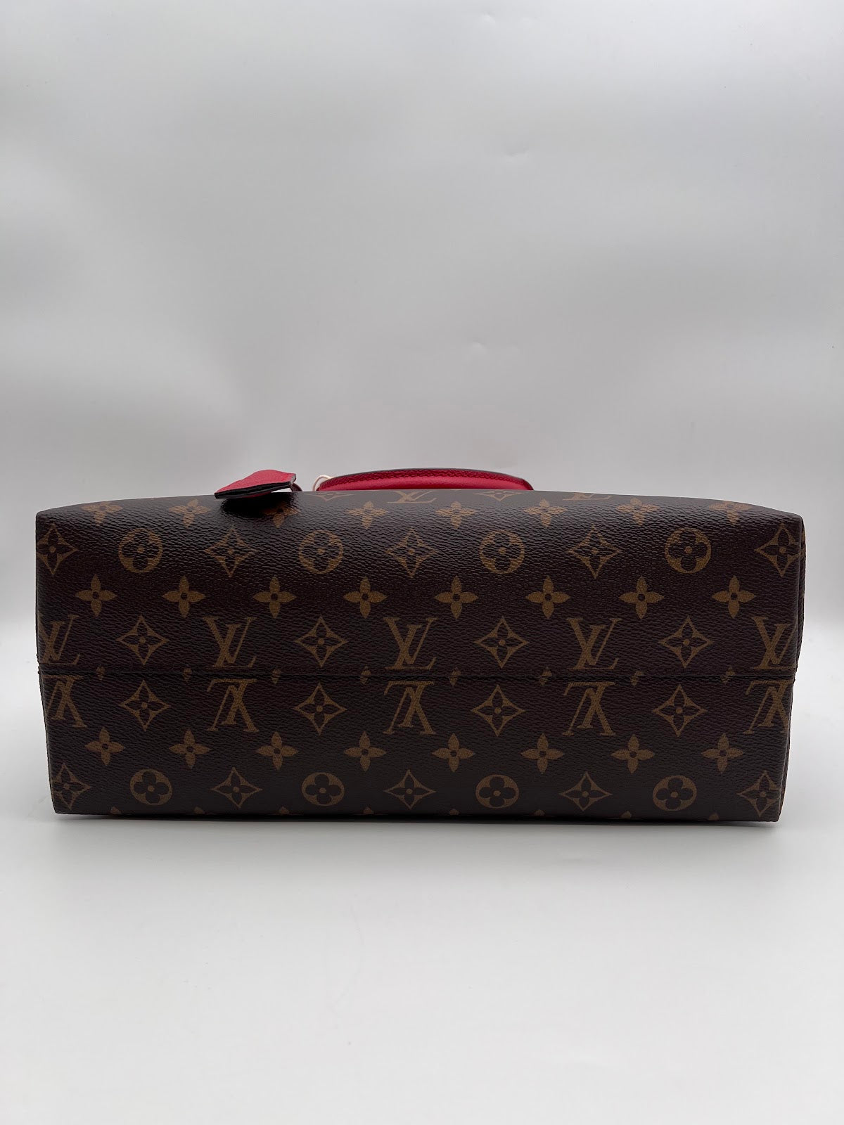 Louis Vuitton Monogram Alma Handbag