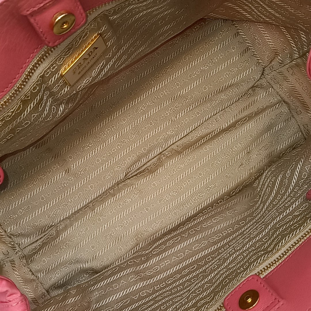 Prada Fabric Tote Bag (10202399)