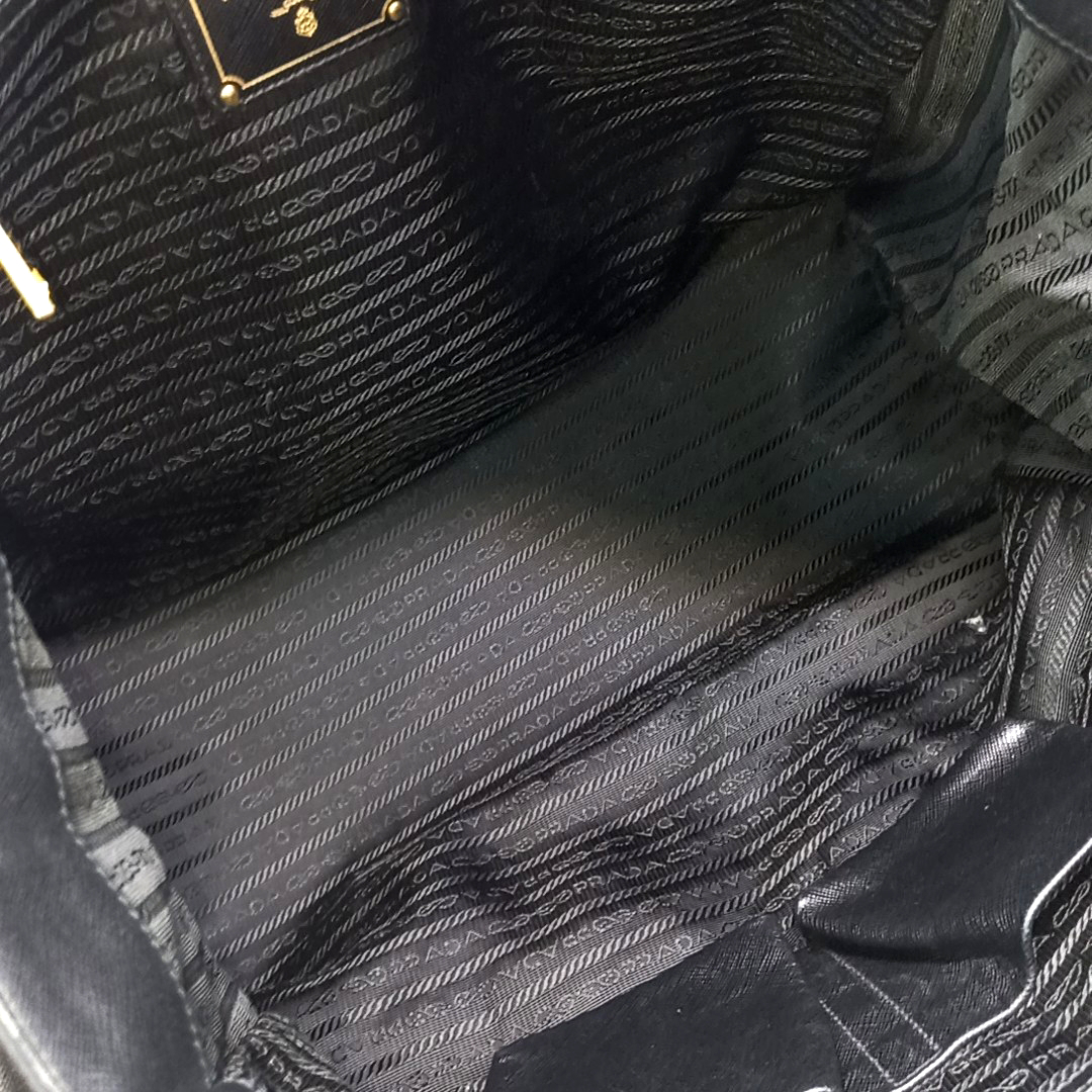 Prada Tote/Shoulder Bag (10492691)