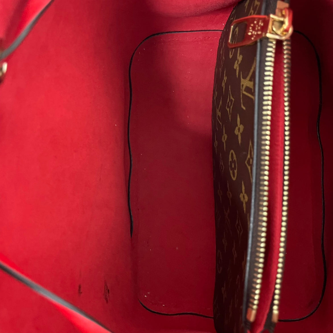 Louis Vuitton Brown Coquelicot PVC Monogram NeoNoe Bucket MM Shoulder Bag M44021 (V1265914)