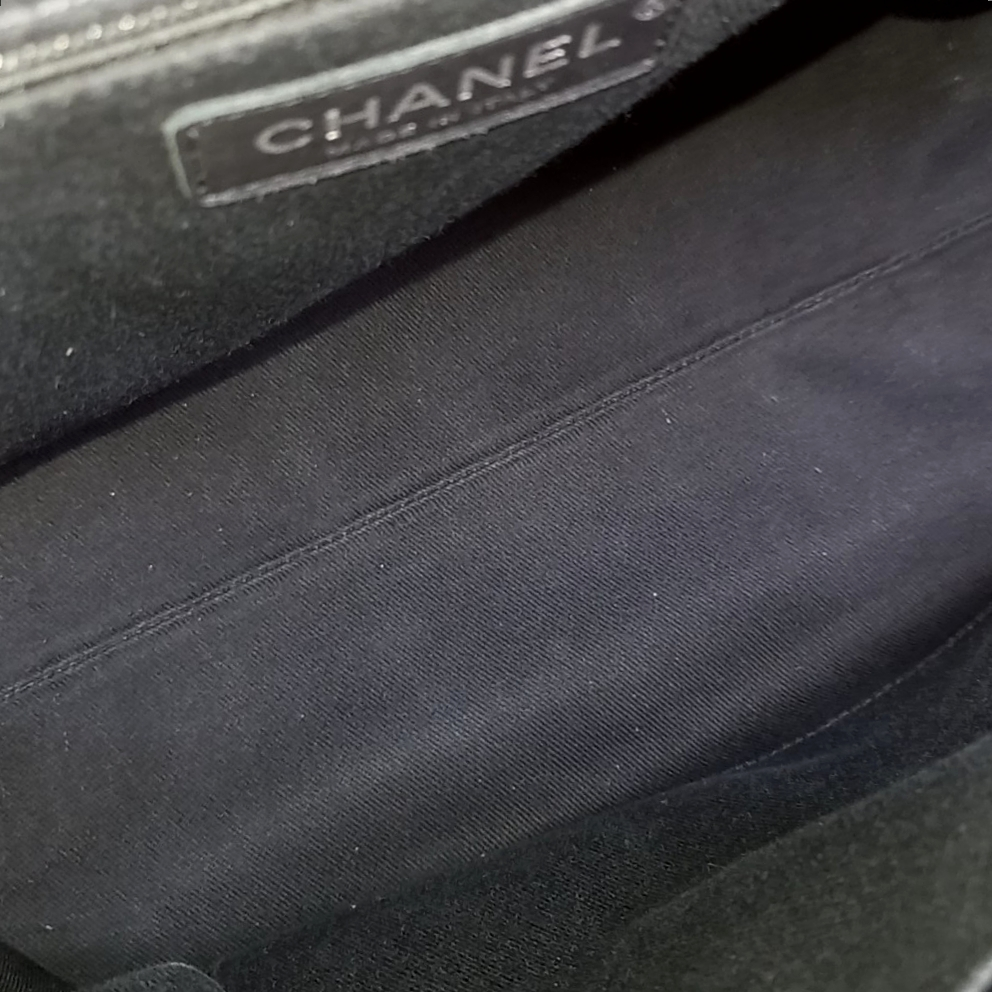 Chanel Vintage 2.55 Chain Shoulder Bag (10311131)