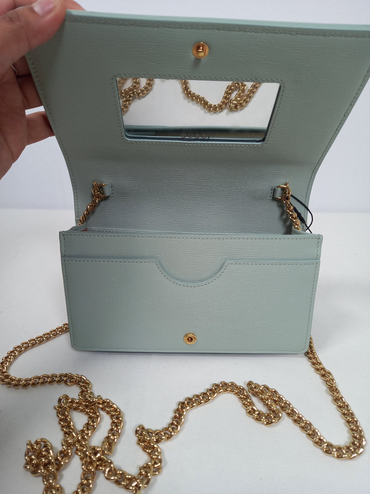 M0804P78 Gucci Script Chain Wallet in Pale Green (JP)
