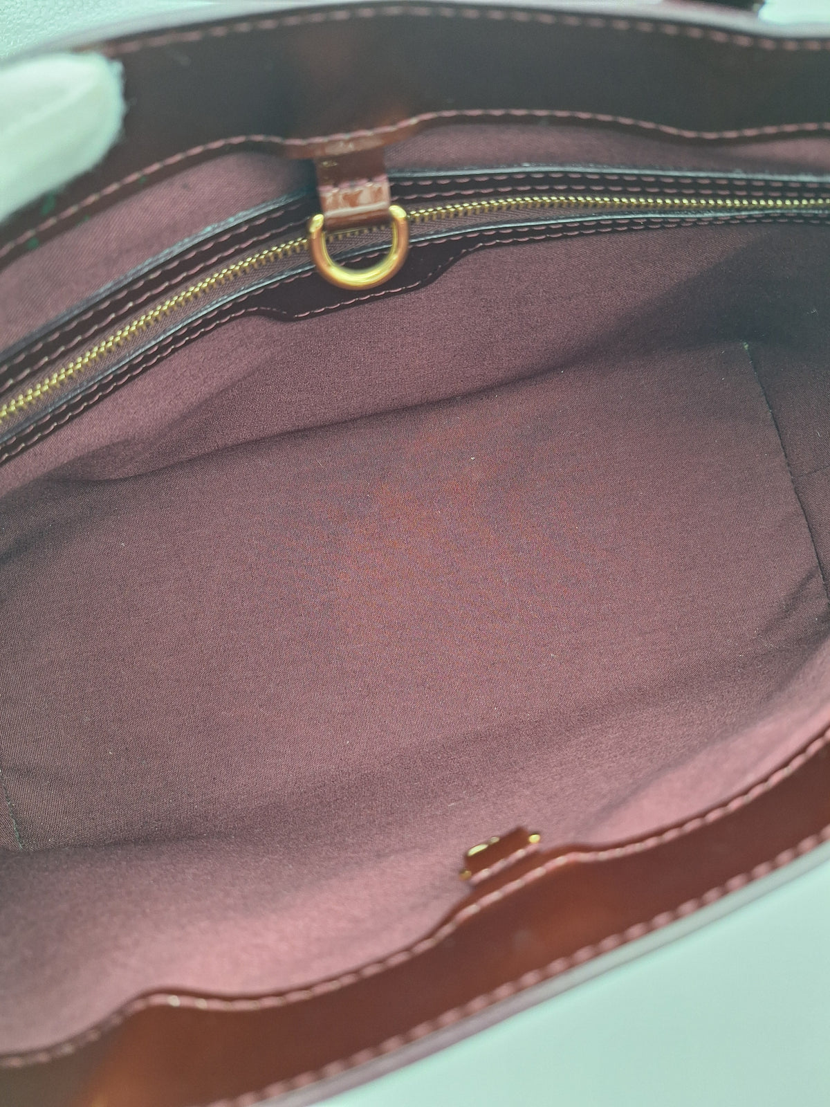 Louis Vuitton Monogram Vernis Wilshire PM Handbag (US)