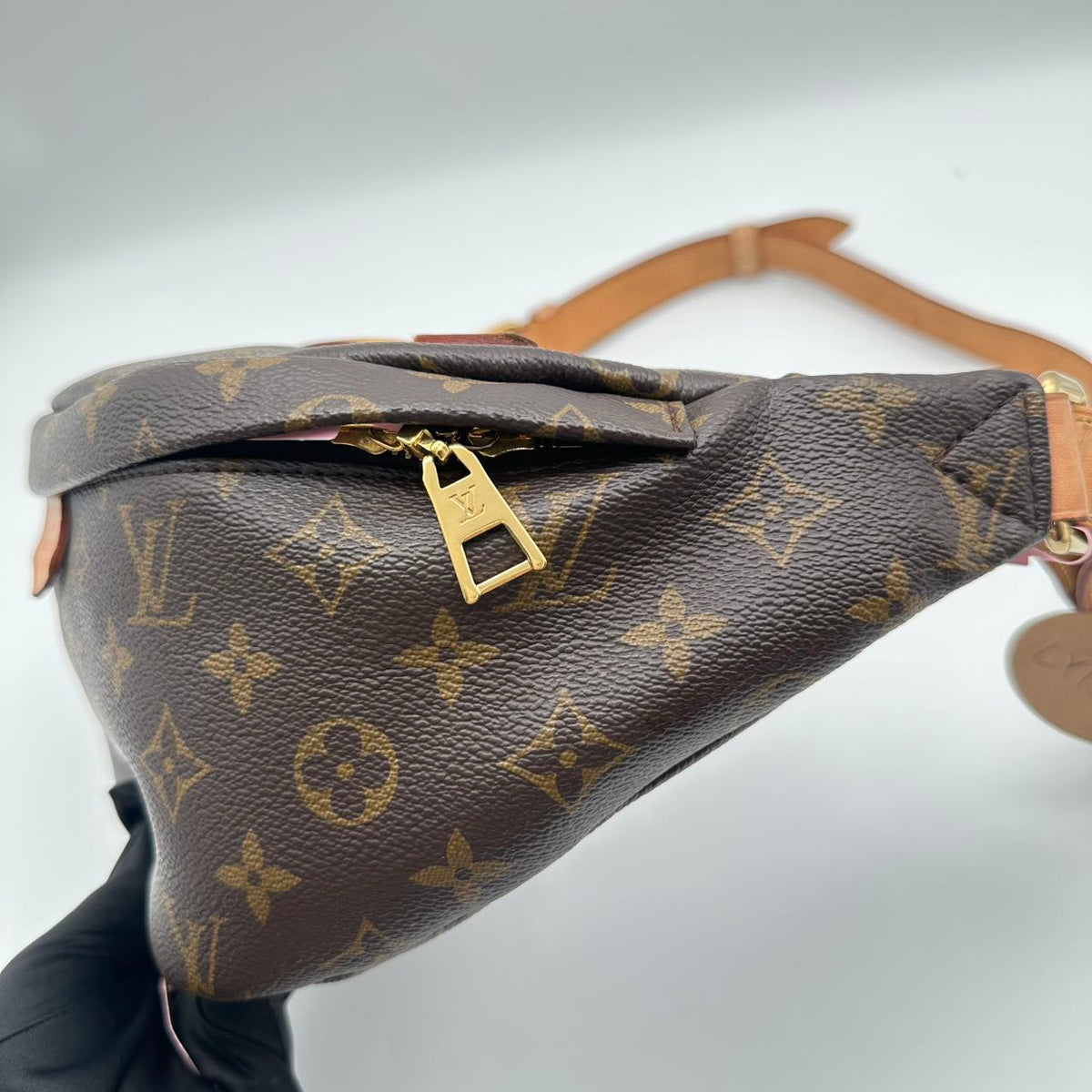 LV monogram fanny pack (MM029)