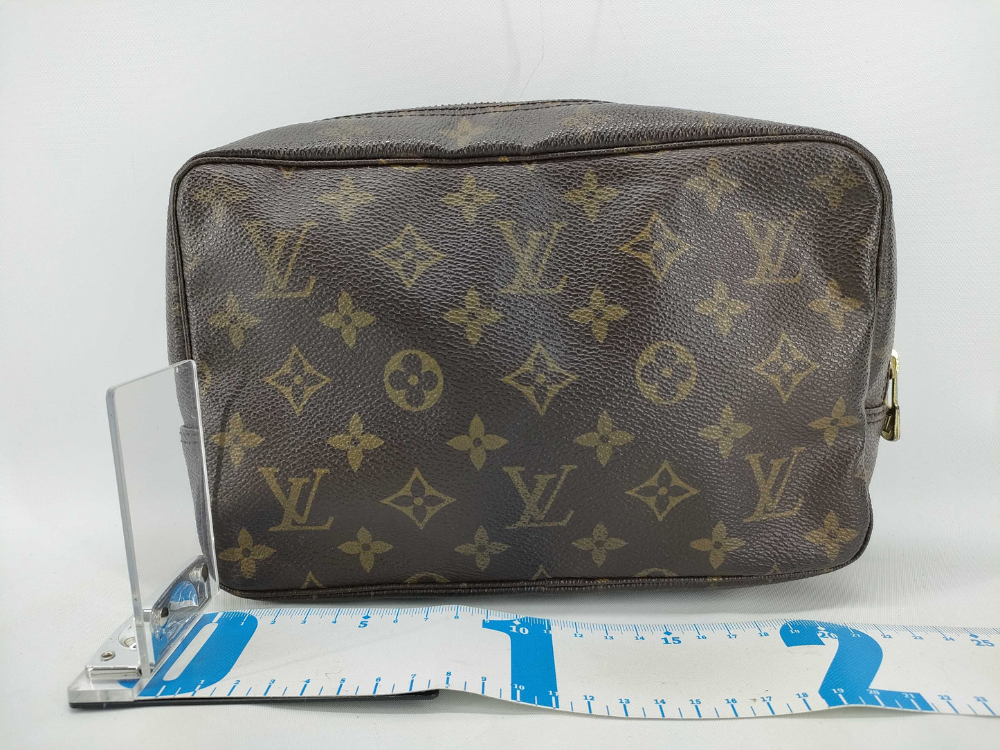 Pre-Owned LOUIS VUITTON Monogram Trousse Toilette 23 EC-0107