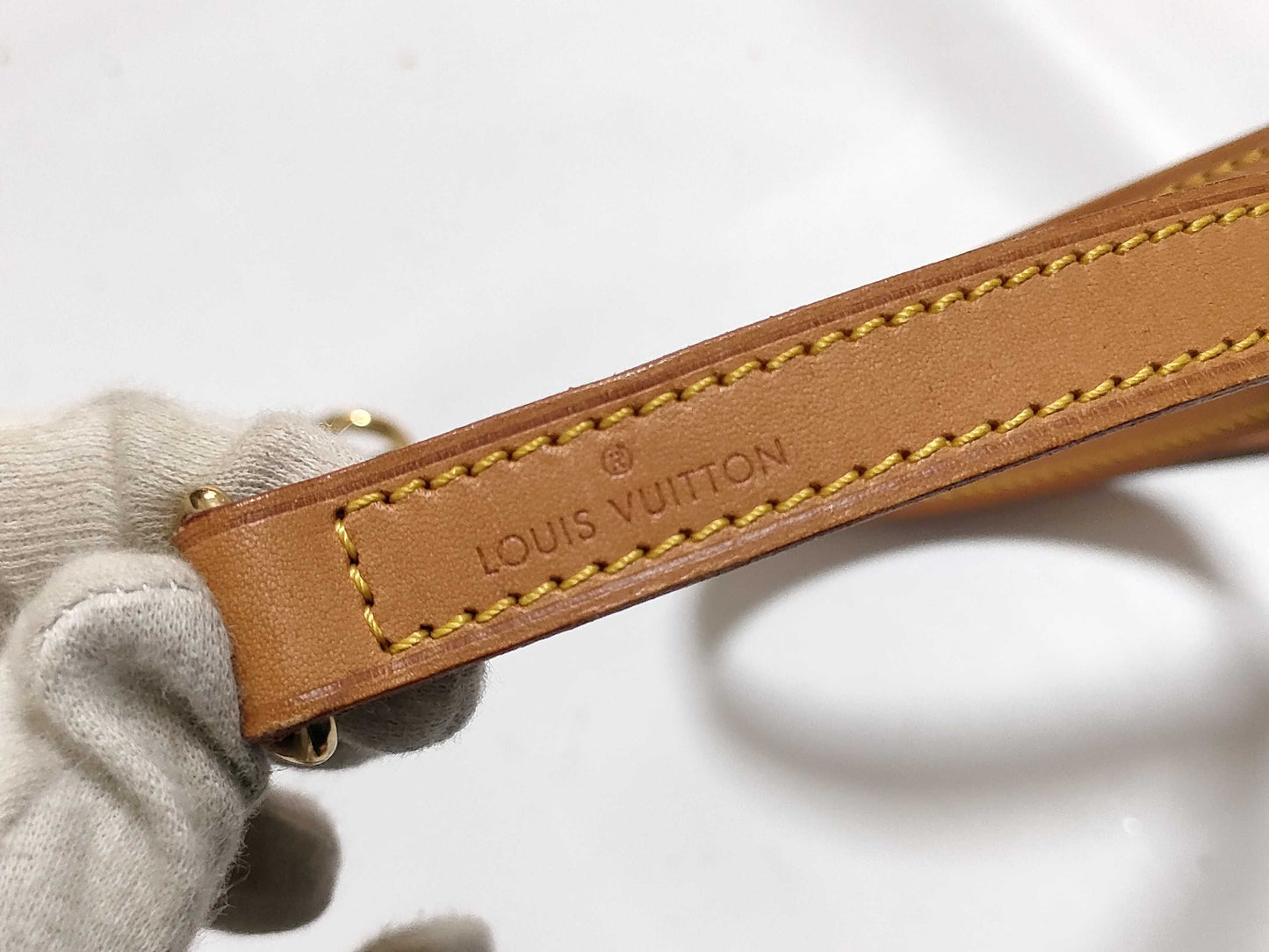 Louis Vuitton Vachetta Leather Shoulder Strap EC-0157