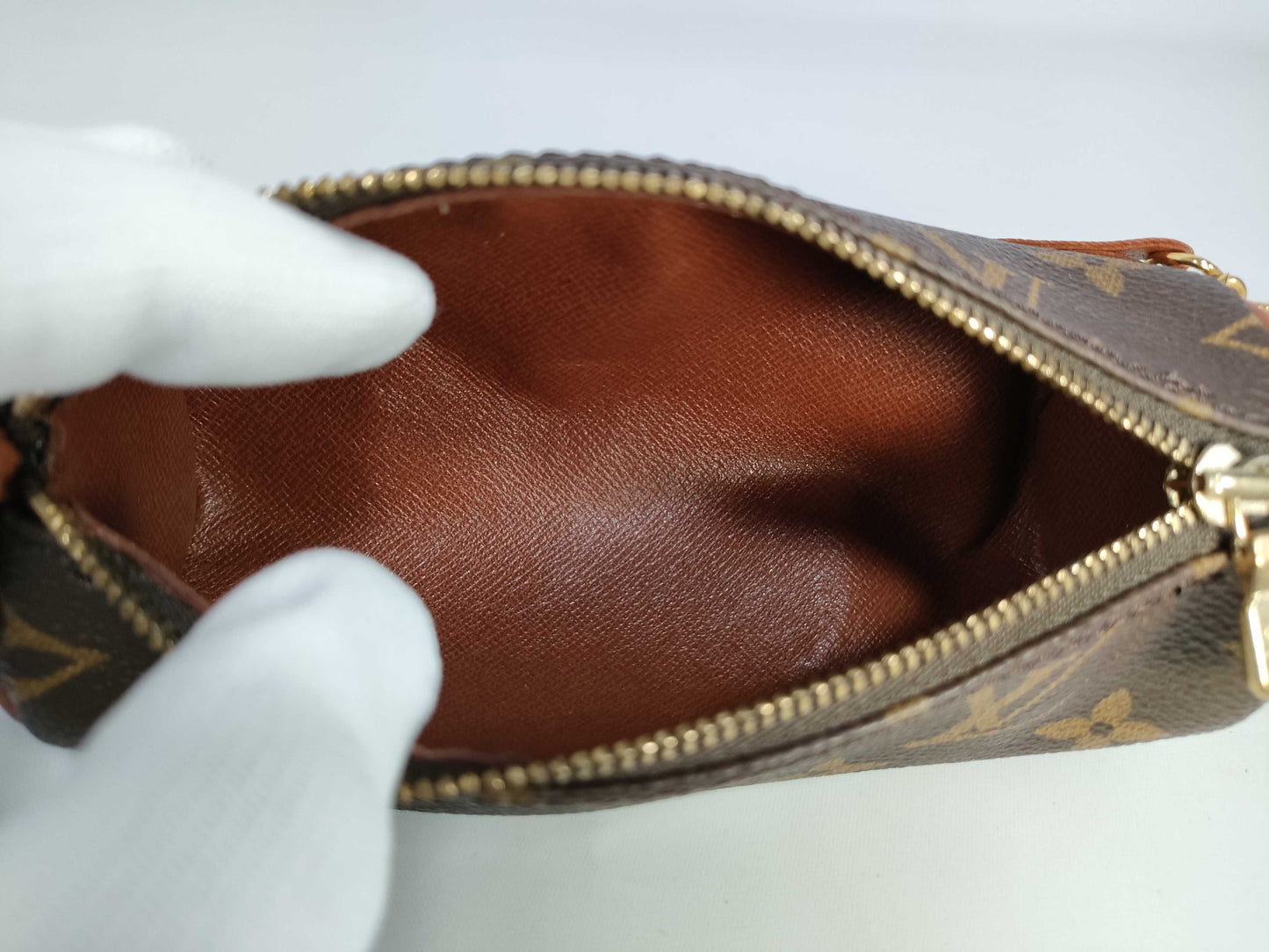 Louis Vuitton Monogram Papillon Pouch EC-0025