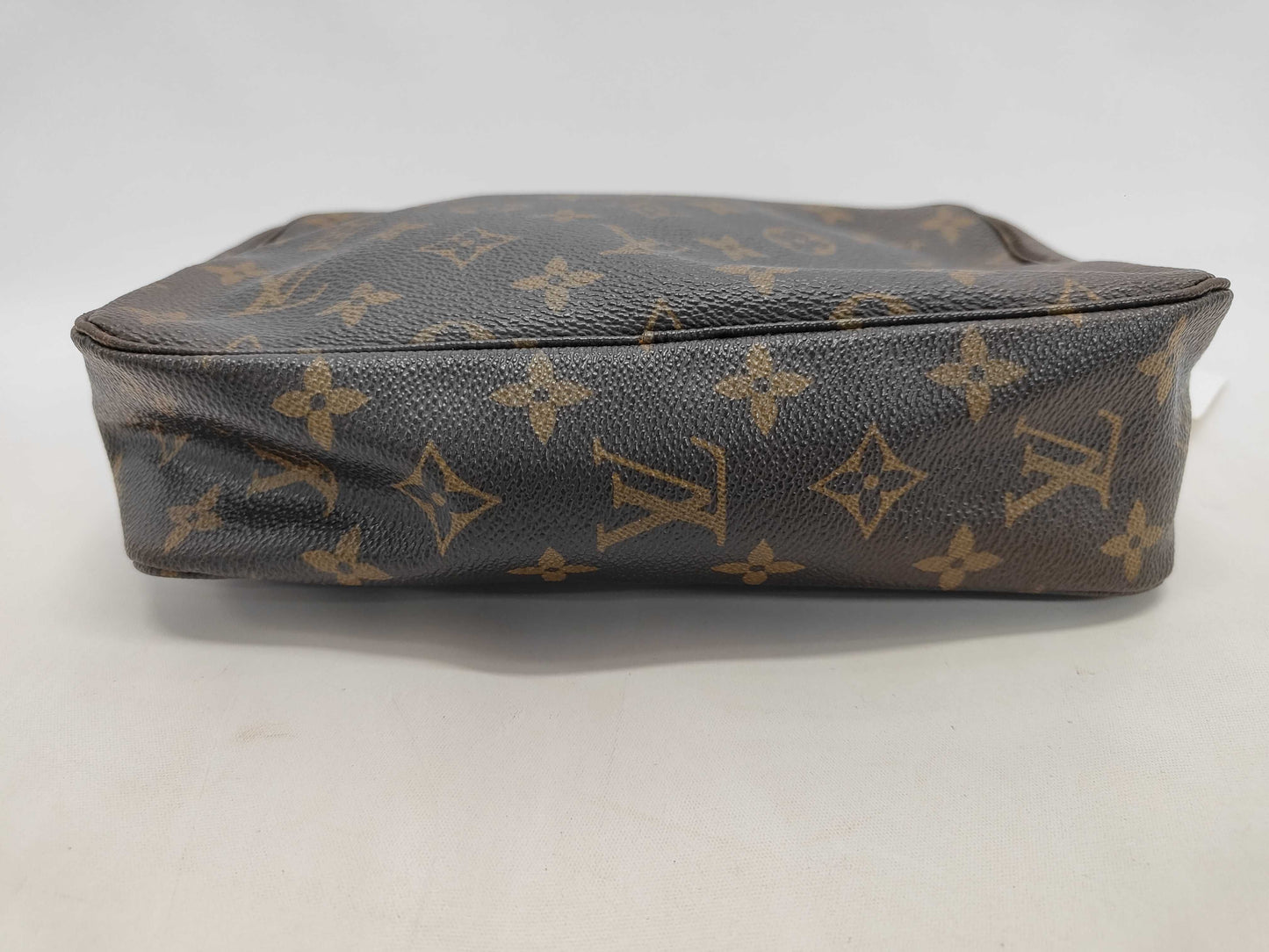 Louis Vuitton Trousse Toilette 23 EC-0016