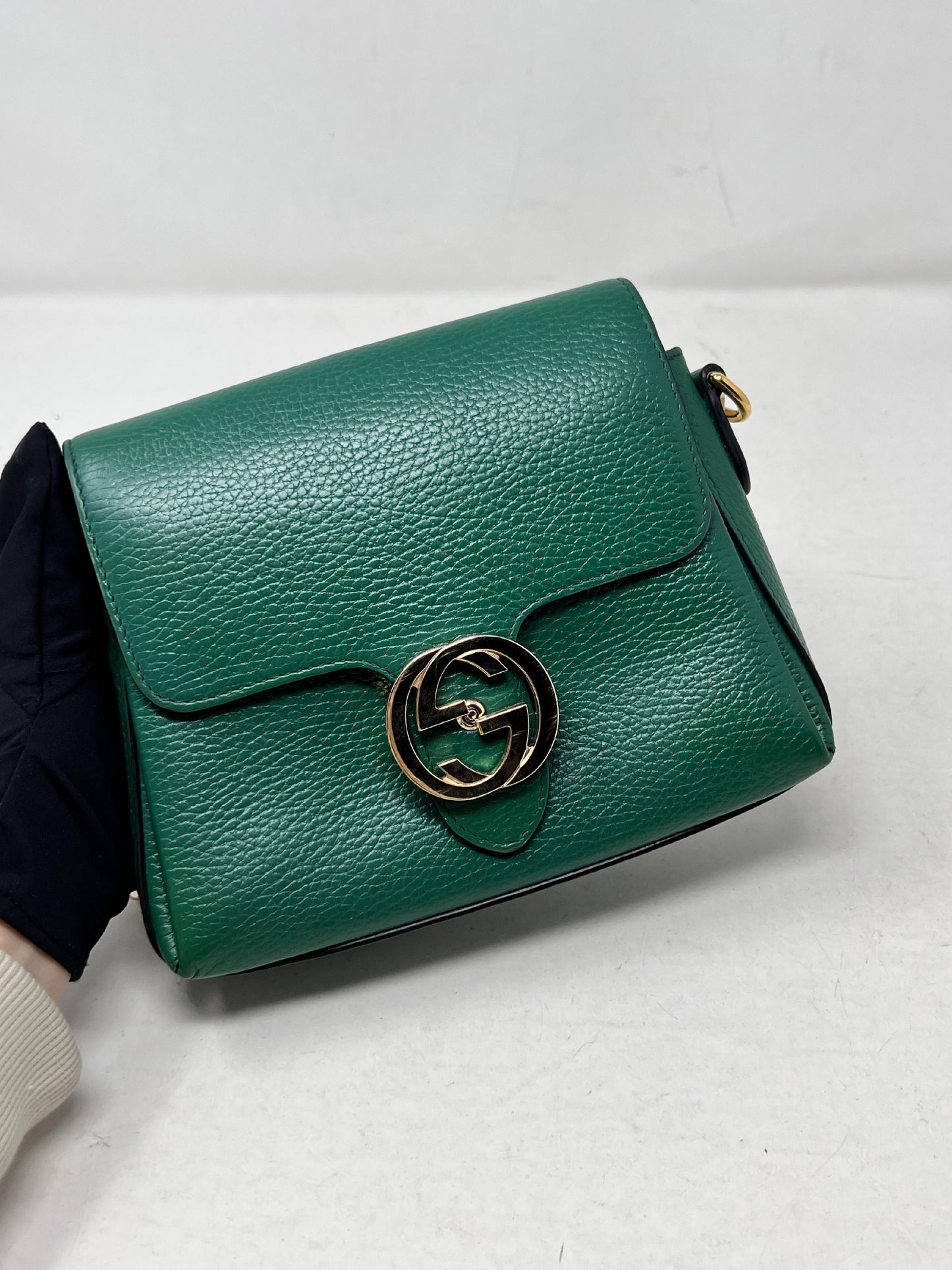 Interlocking Chain Shoulder - Gucci
