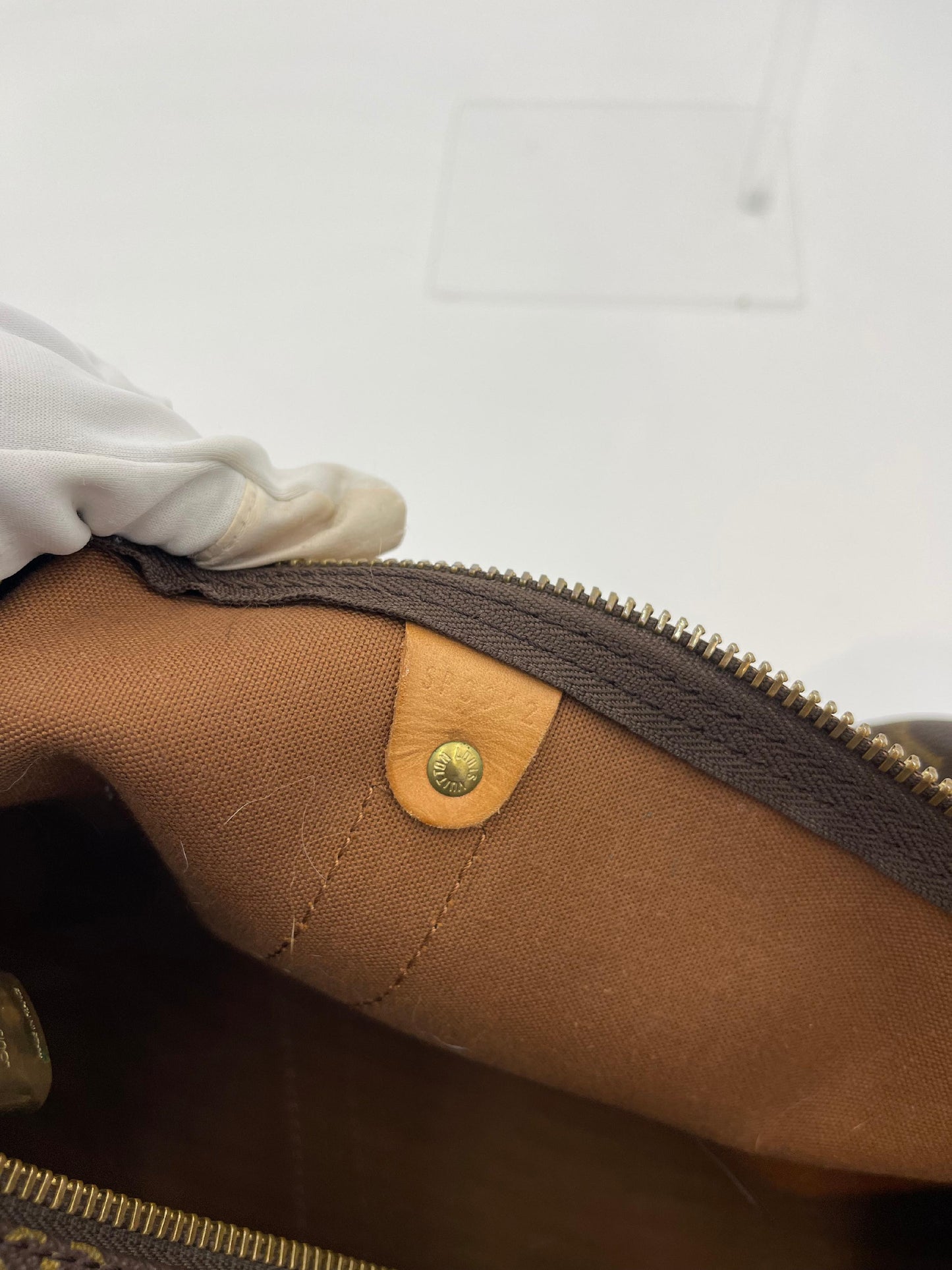 Louis Vuitton Keepall (AG413)