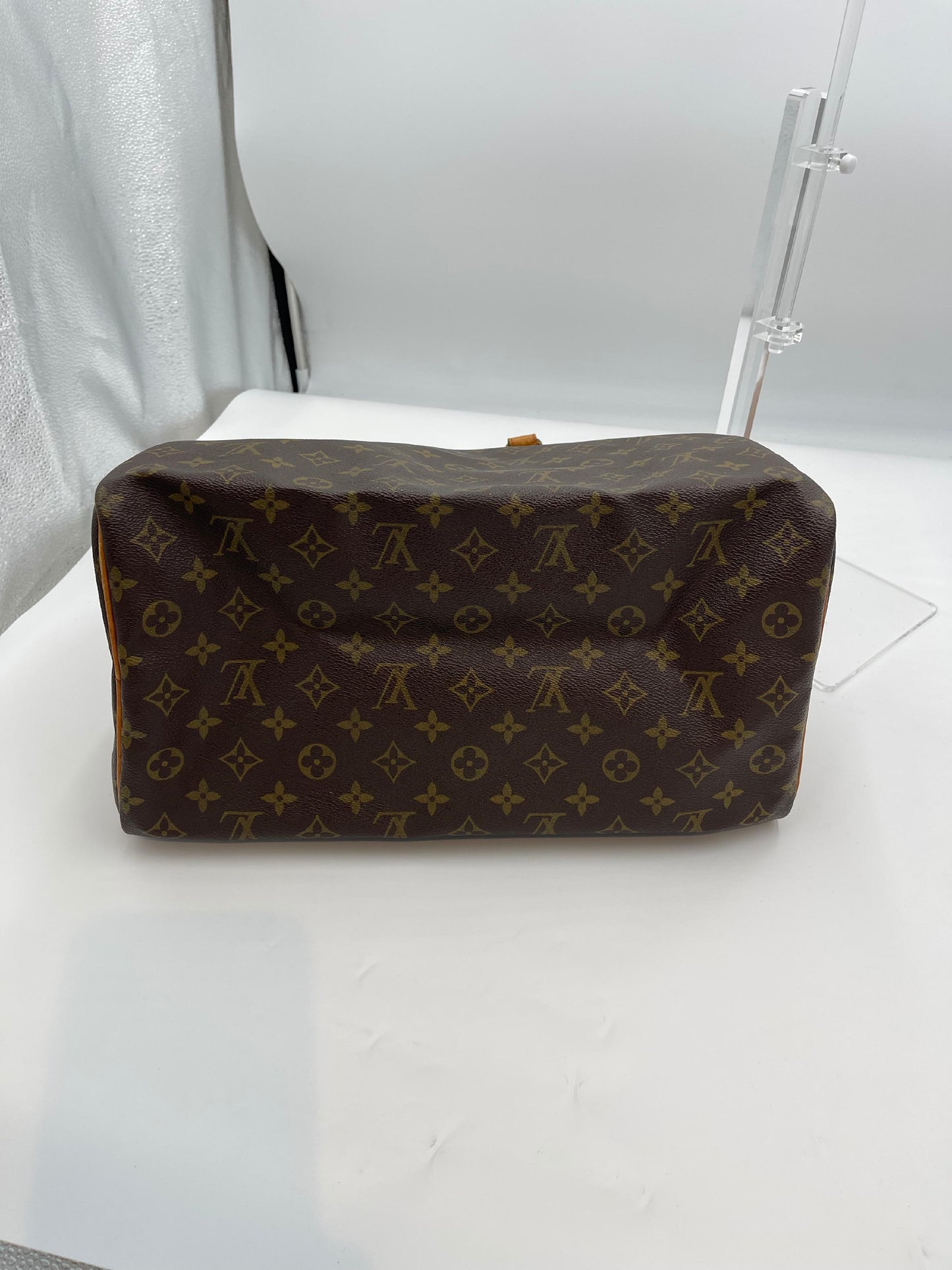 Louis Vuitton Speedy