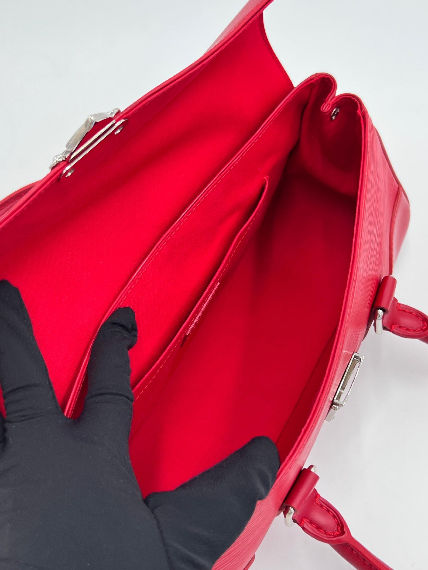 Louis Vuitton Segur Epi PM