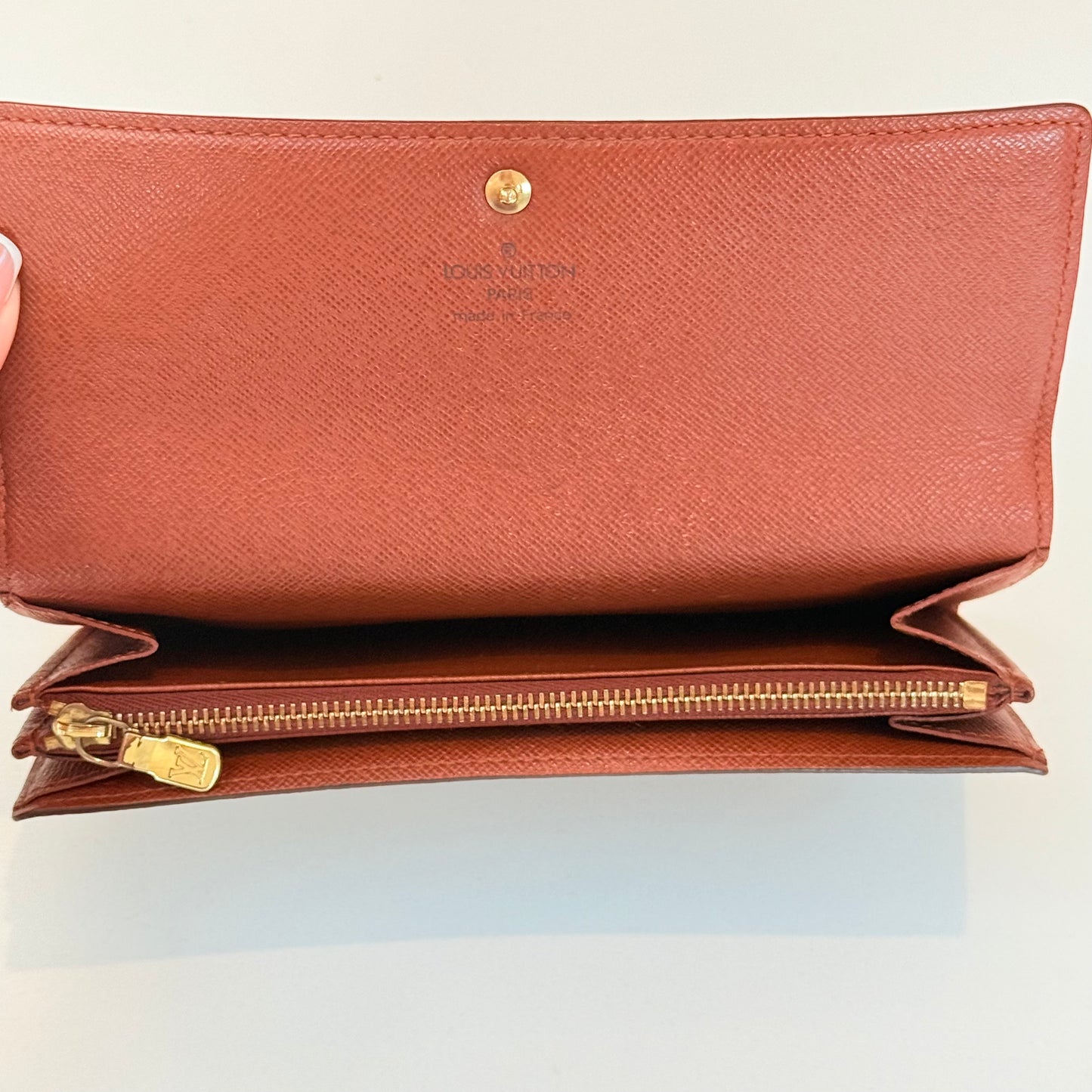 Louis Vuitton Portefuille Sarah