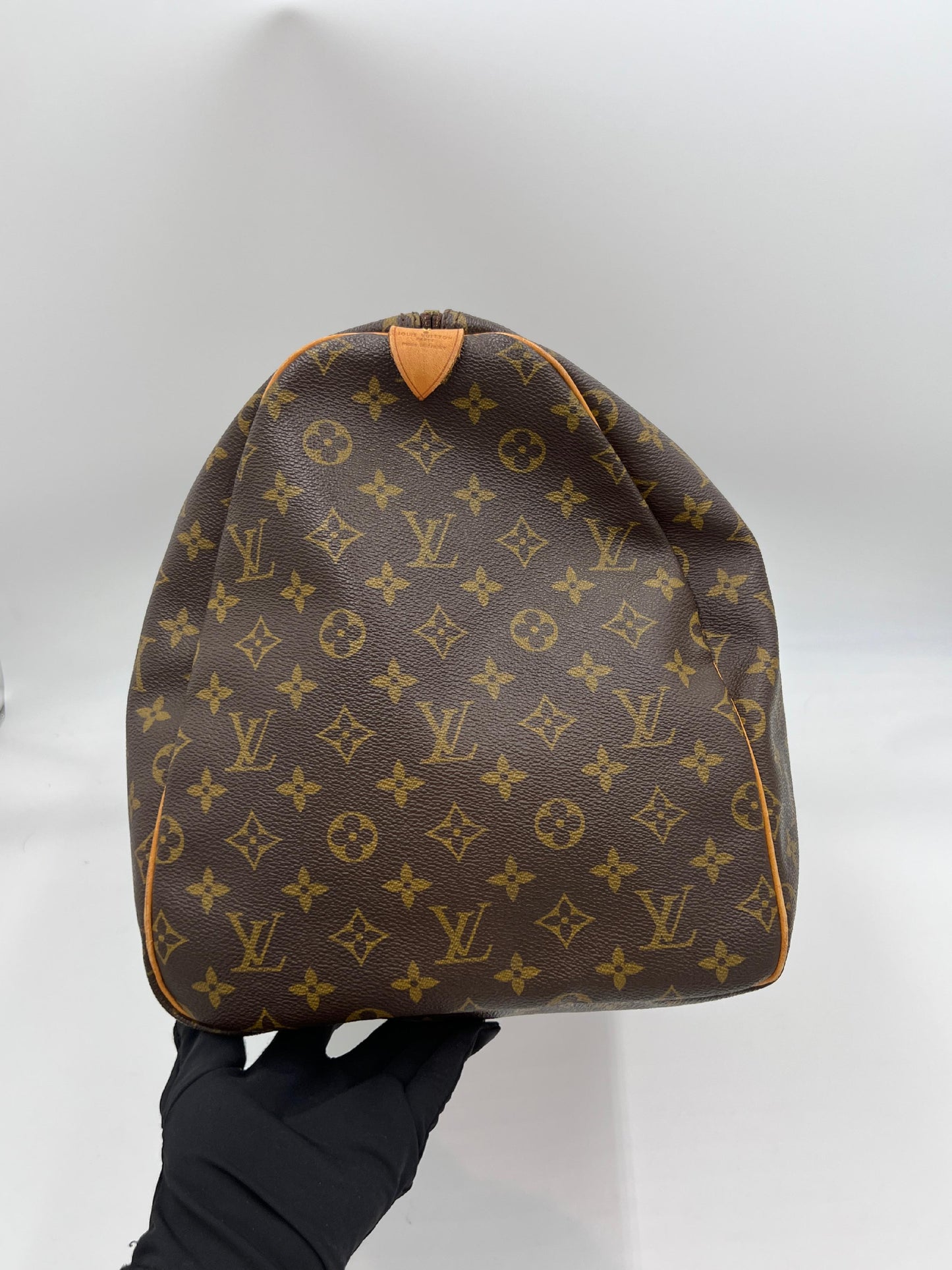 Louis Vuitton Keepall (AH261)