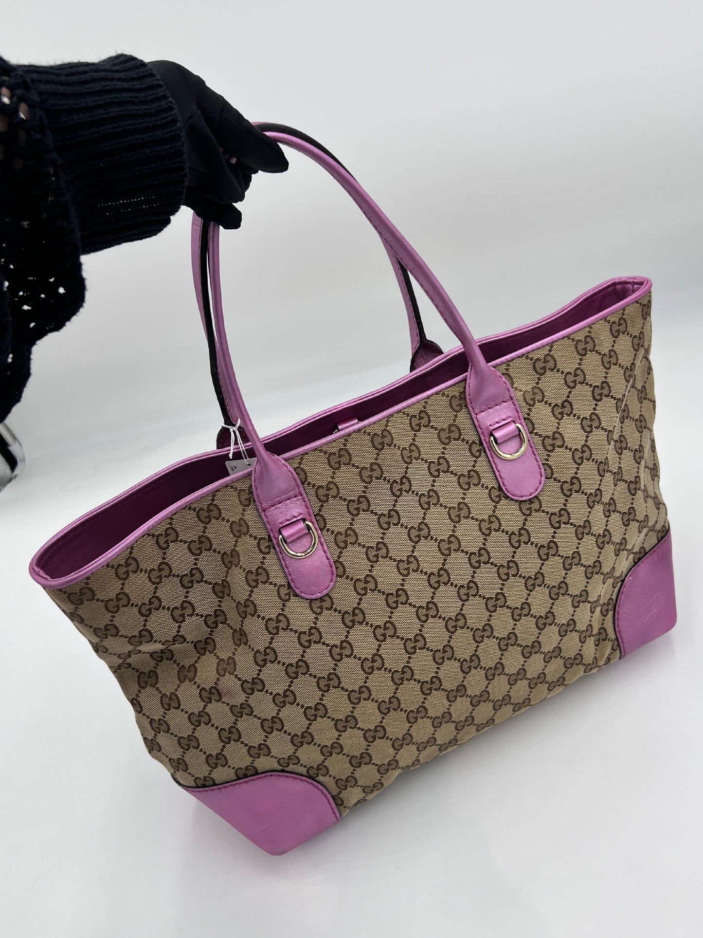 Gucci GG Canvas Tote Bag With Heart Charm