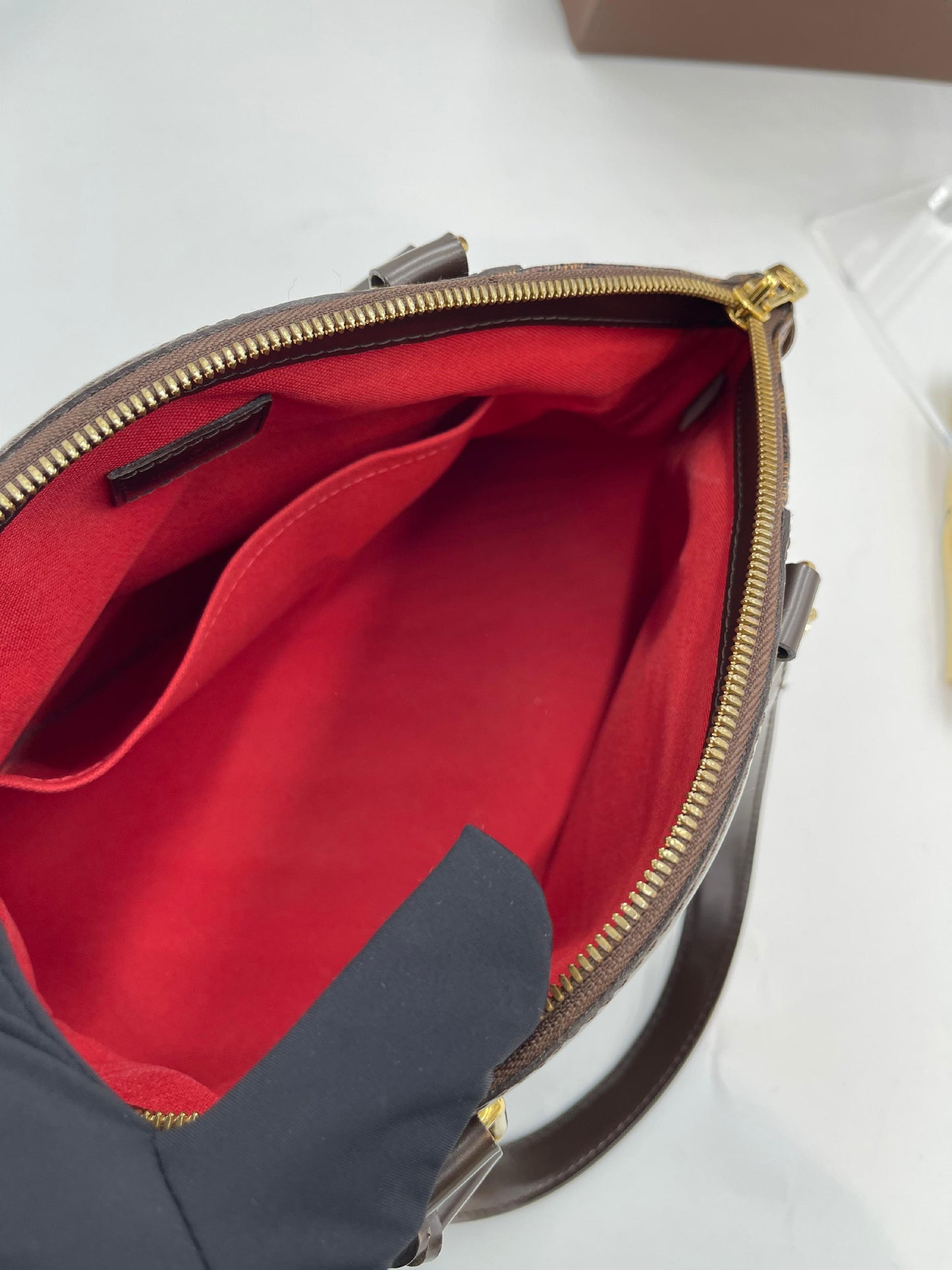 Louis Vuitton Verona Damier (AH715)