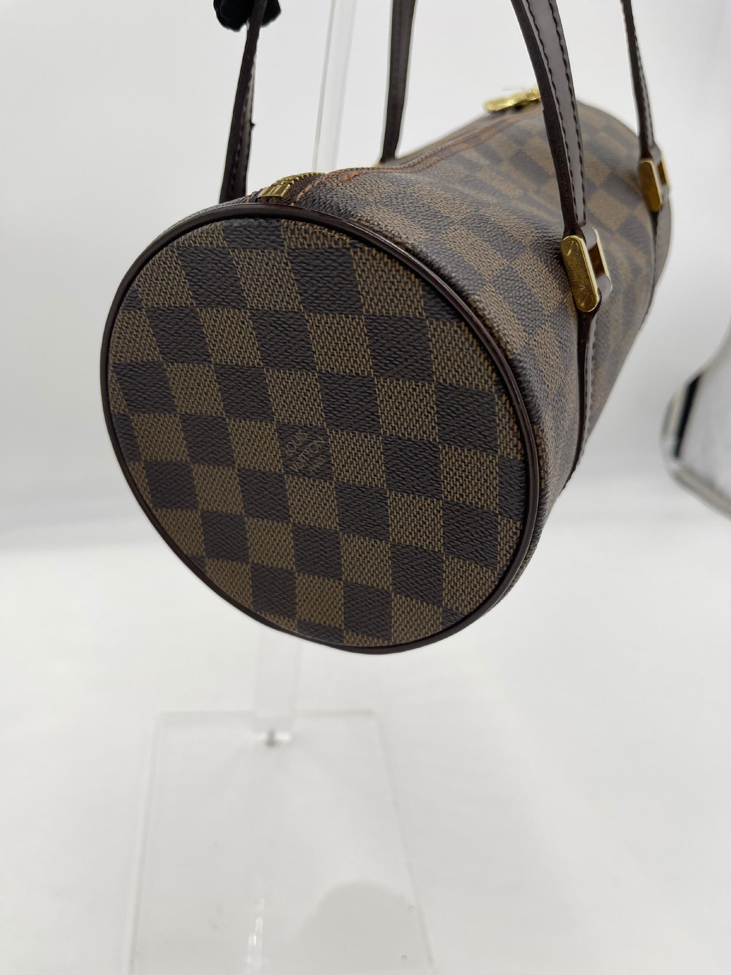 Louis Vuitton Papillon Damier (AH744)