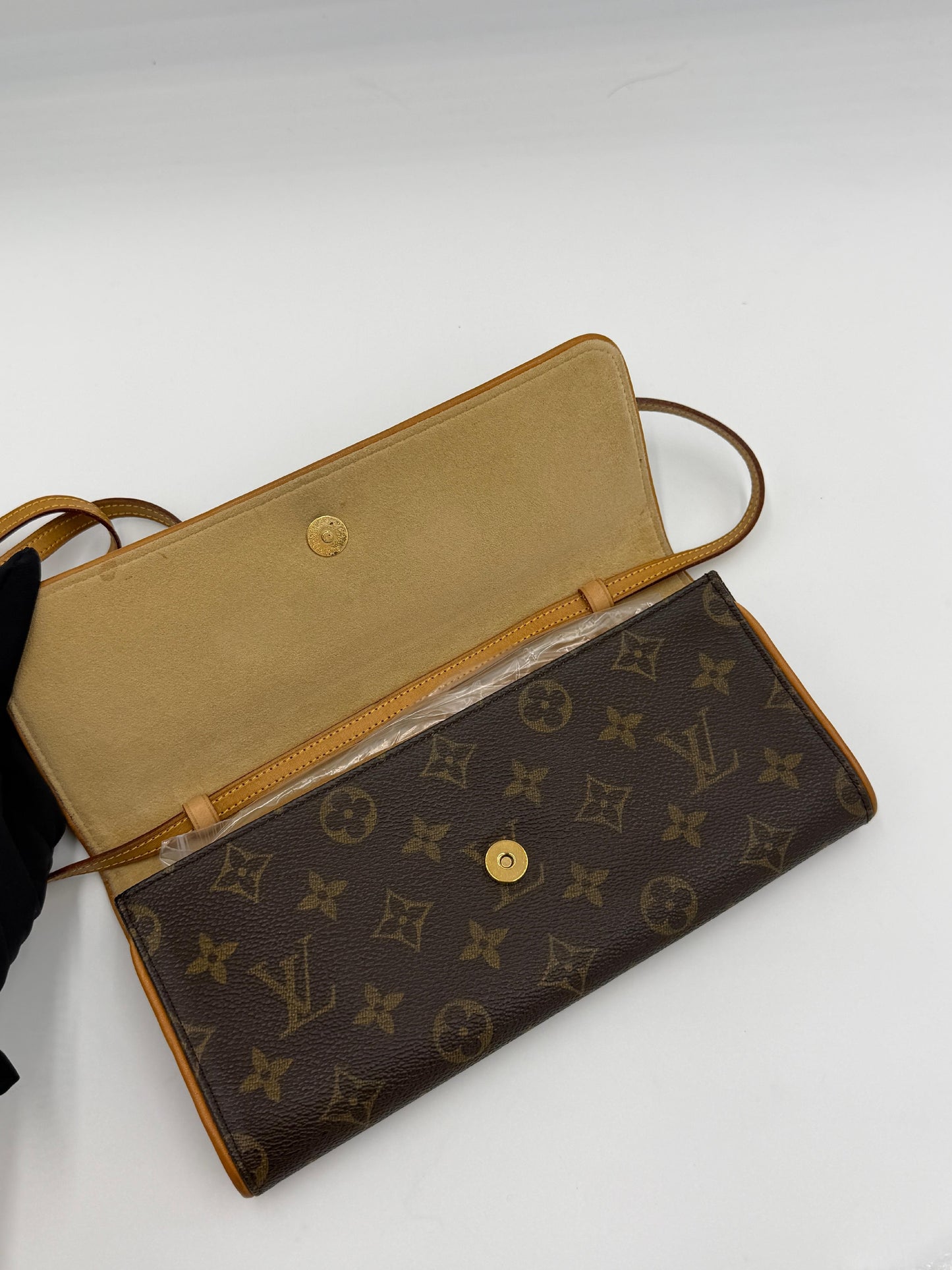 Louis Vuitton Pochette Twin GM