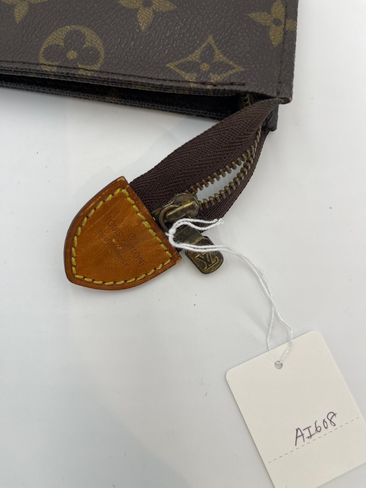 Louis Vuitton Monogram Toiletry Pouch Pre-Owned