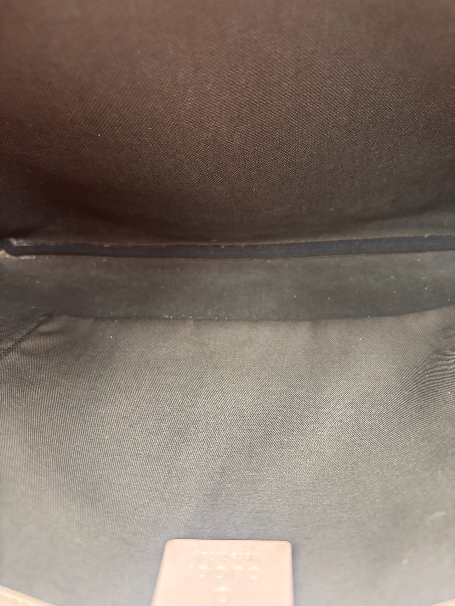 Gucci GG Supreme Shoulder Bag