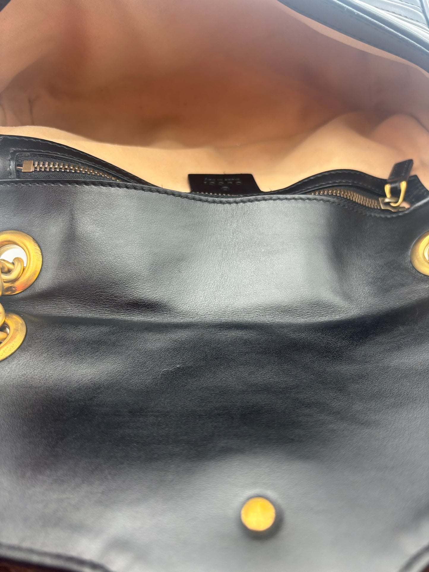Gucci GG Marmont Flap Bag