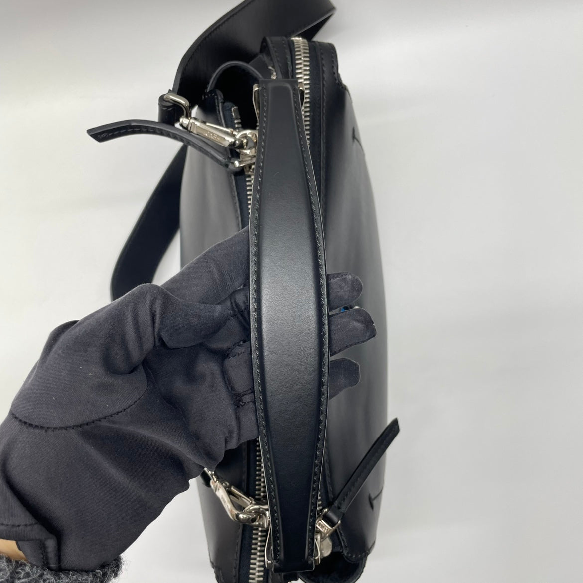 Fendi Black Leather Dotcom One Shoulder Bag 8BN293 (V9618218P)