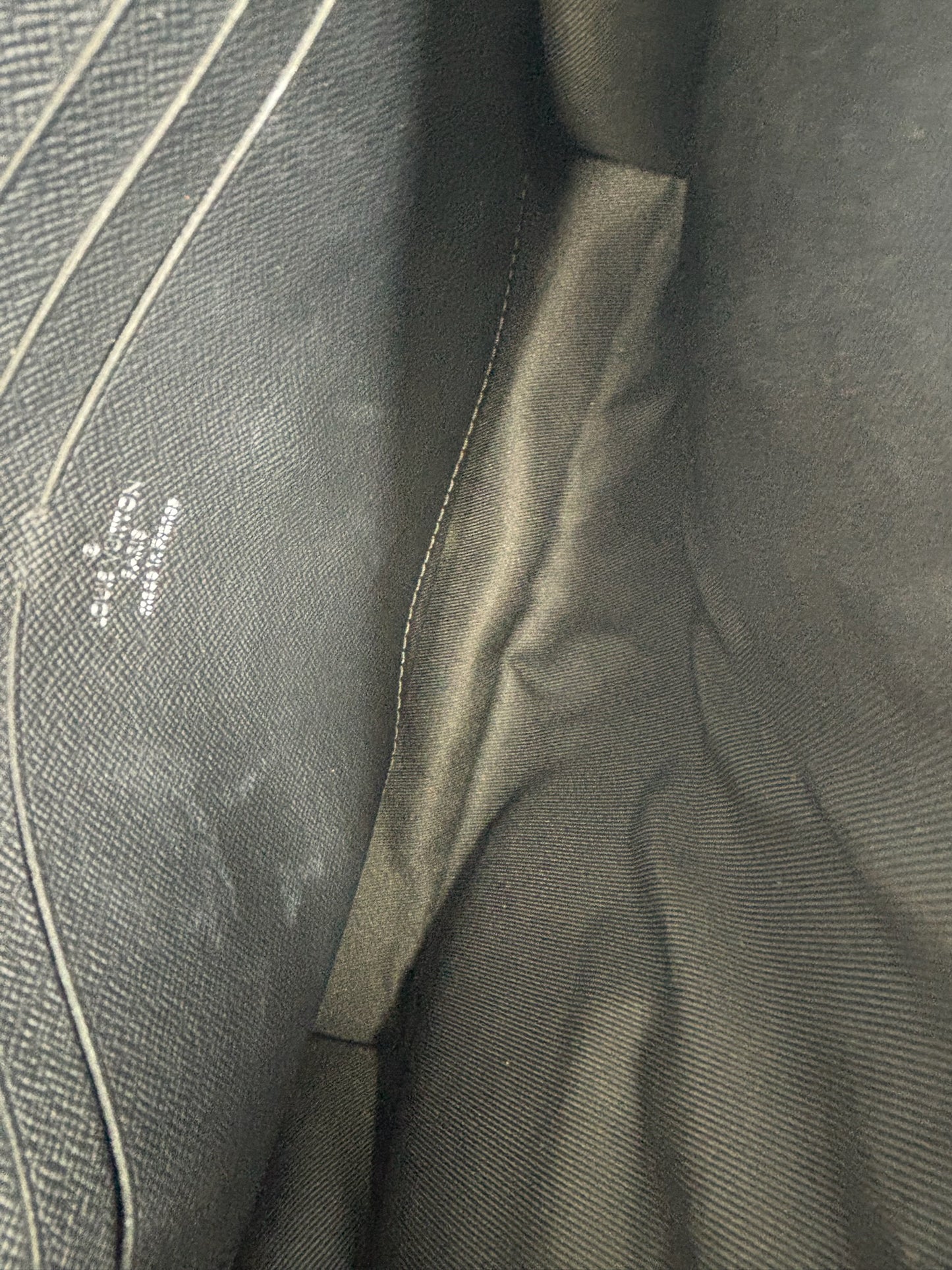 Louis Vuitton Monogram Eclipse Pochette Voyage MM (JP)