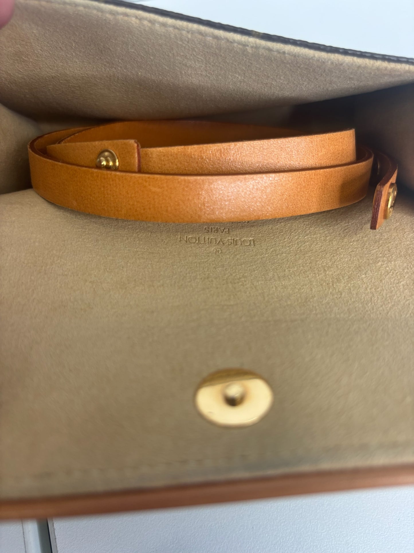 Louis Vuitton Monogram Pochette Florentine - XS (JP)