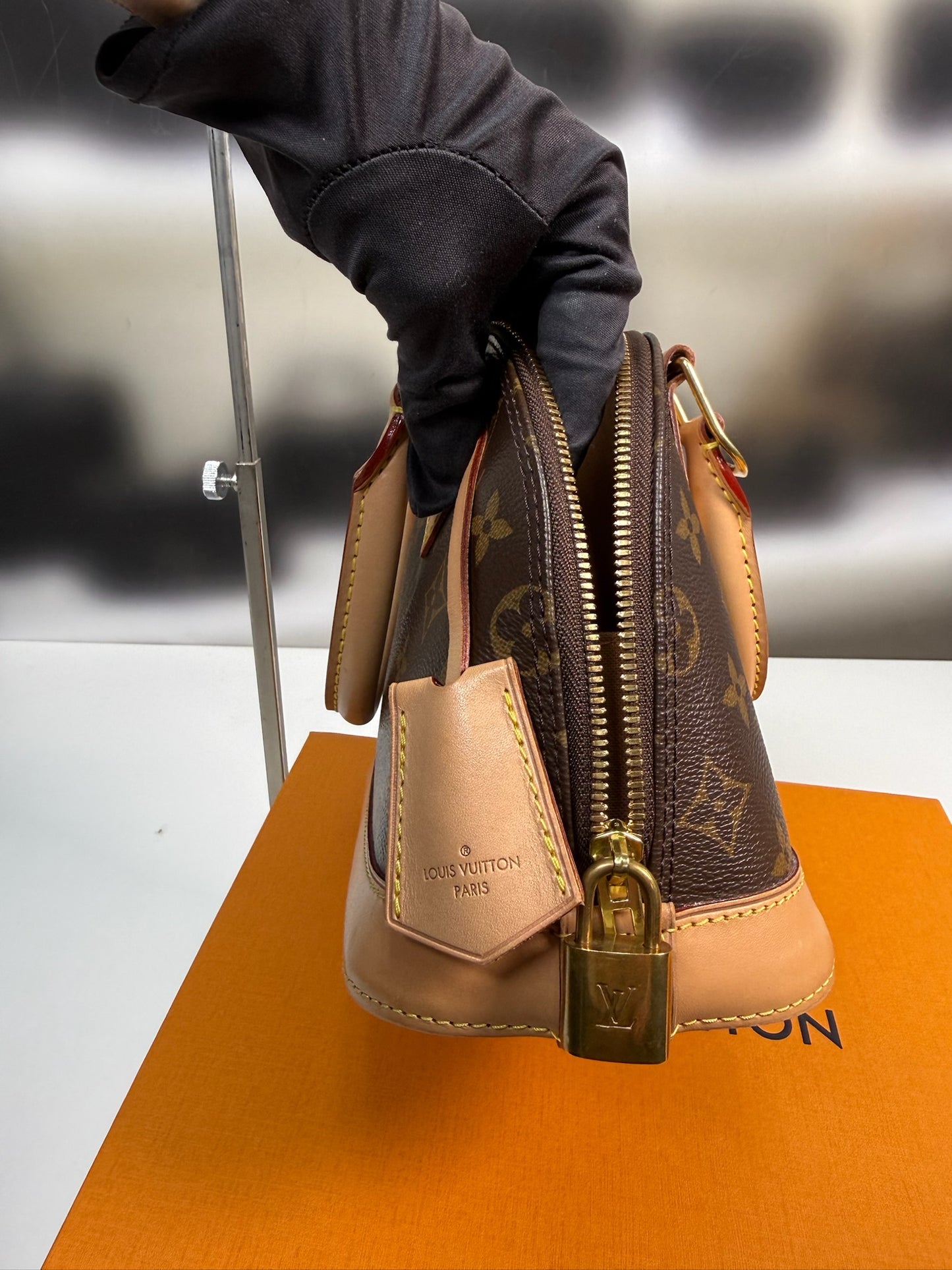 Louis Vuitton Alma BB Monogram handbag