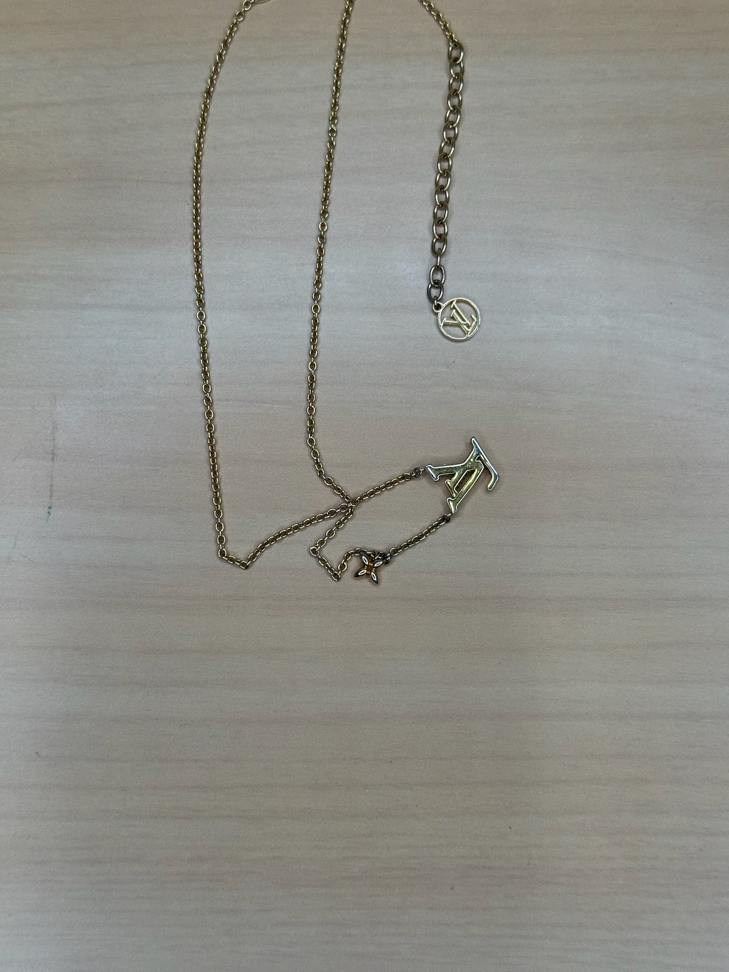 Louis Vuitton Iconic Necklace in Gold-Tone Metal