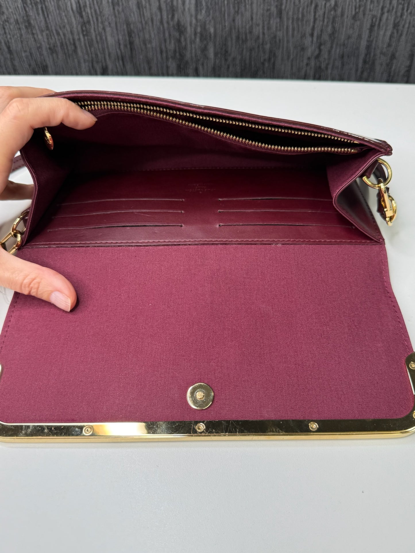 Louis Vuitton Monogram Vernis Rossmore MM Bag (JP)
