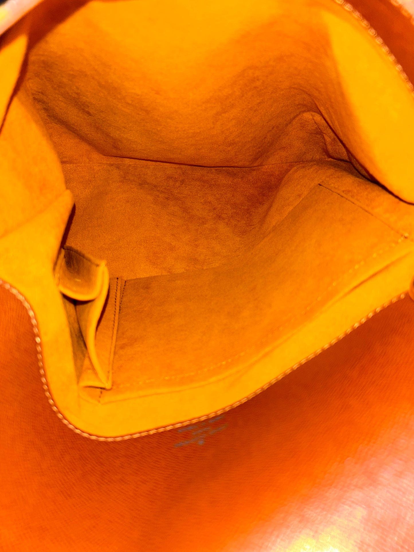 Pre-Owned Louis Vuitton Musette Salsa