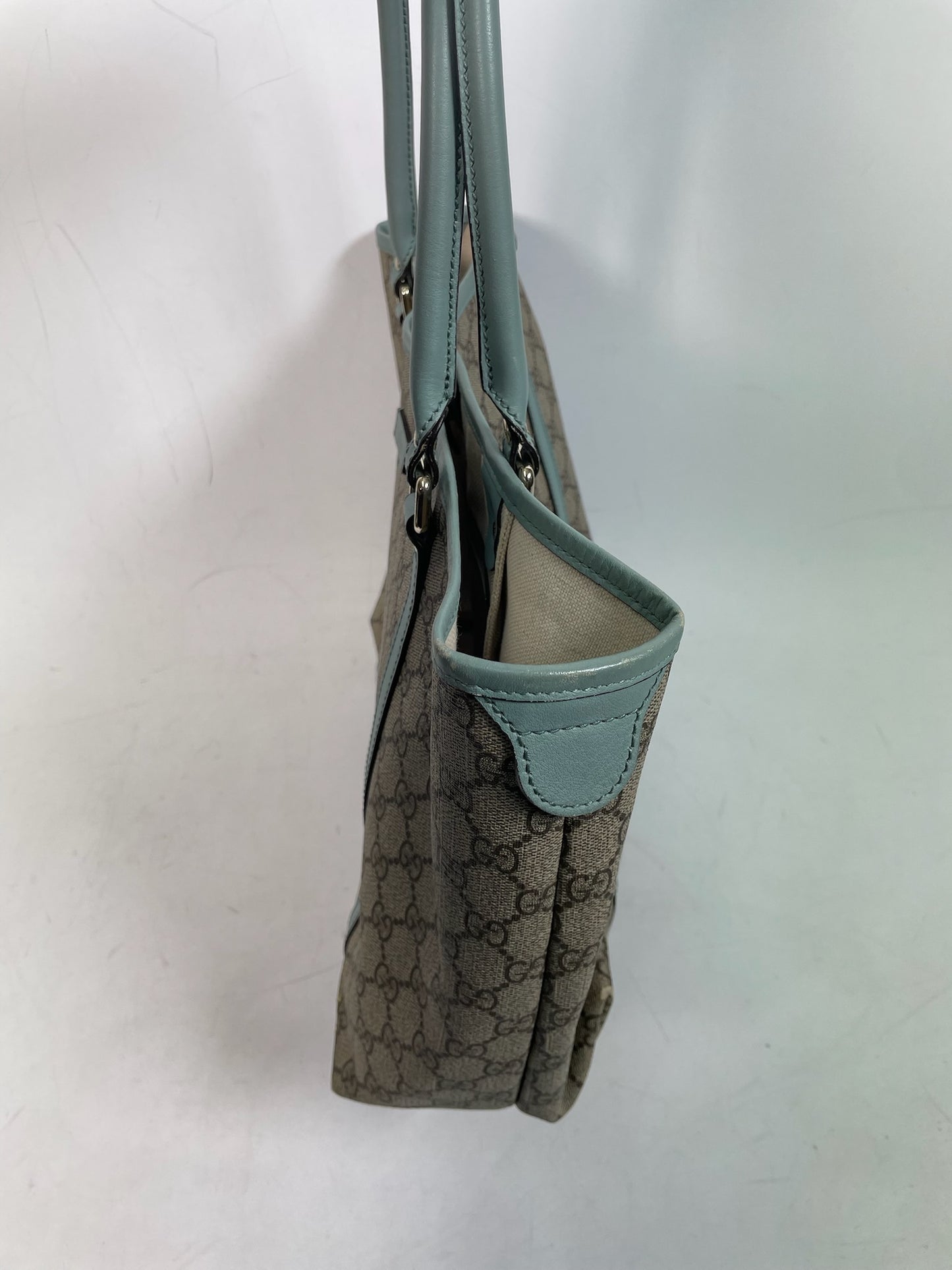 M0707-29 Gucci GG Supreme Joy Tote Bag
