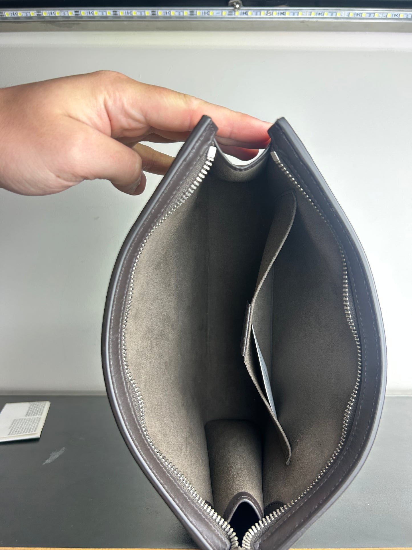Gucci GG Supreme Web Portfolio Pouch