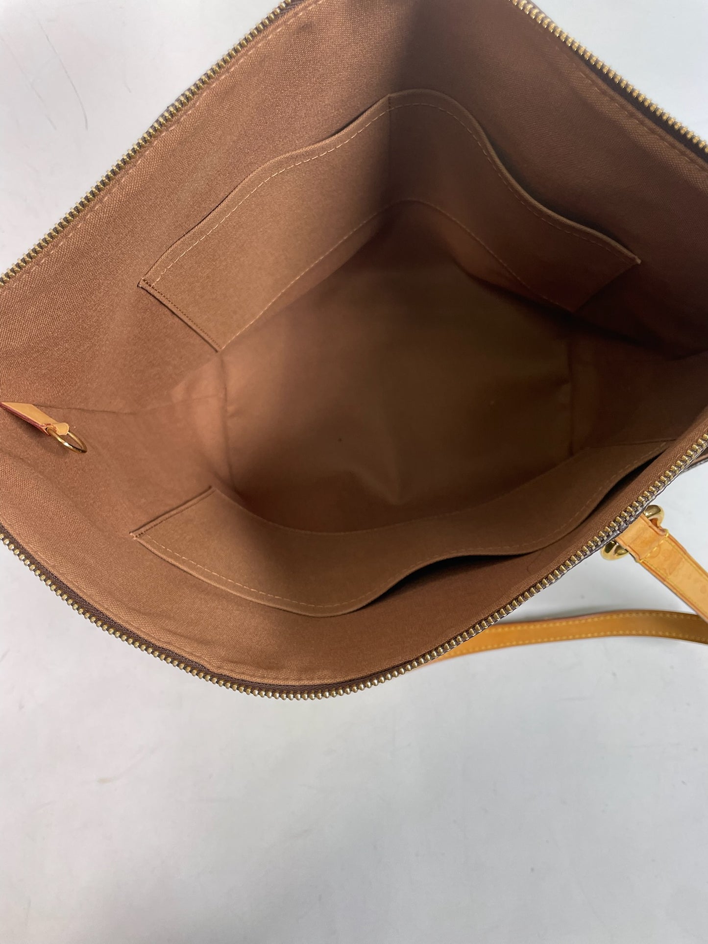 M0707-77 Louis Vuitton Monogram Totally MM Tote Bag FL1142