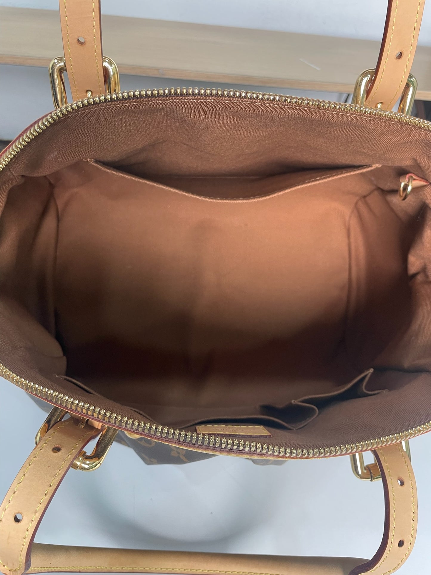 M0707-78 Louis Vuitton Tivoli GM MB0162
