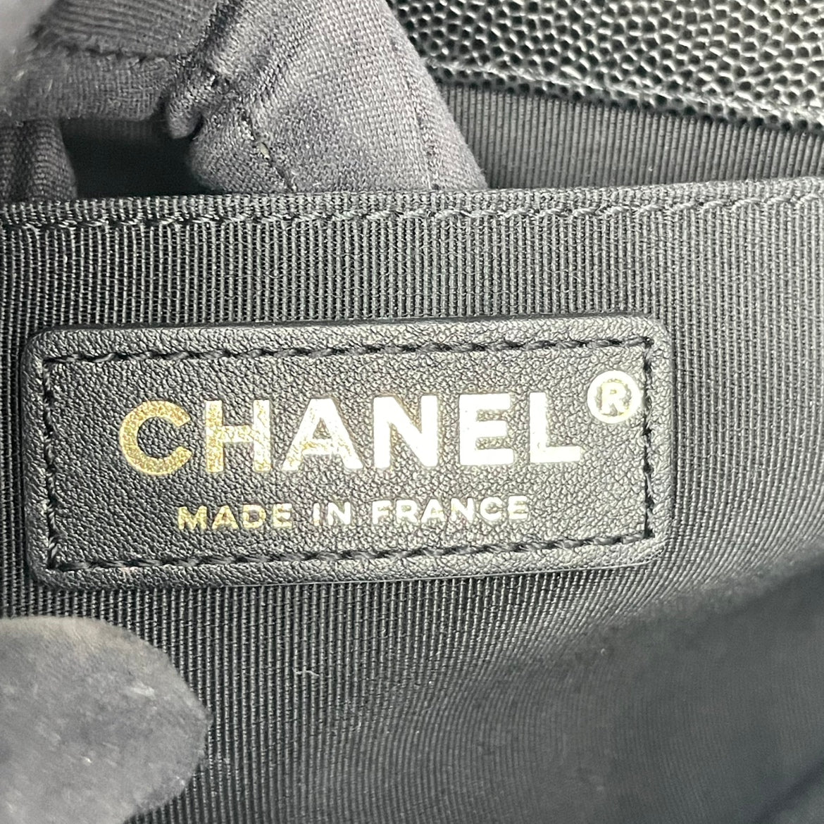 Chanel Black Caviar Skin Boy Chanel Gold Hardware Chain Medium Shoulder Bag A67086 (V380580317P)