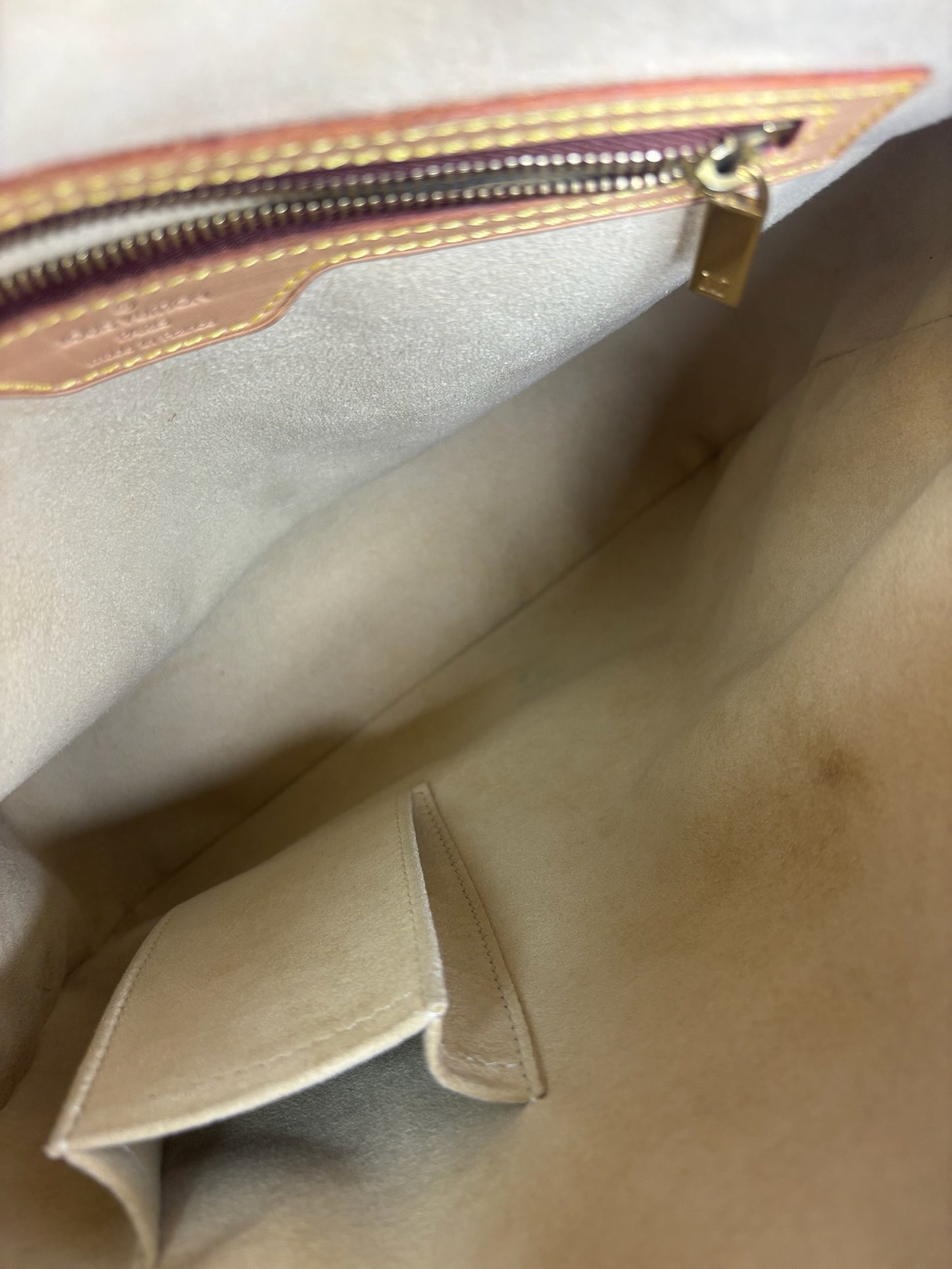 Louis Vuitton Looping GM shoulder bag in Monogram Canvas (JPD04-52)