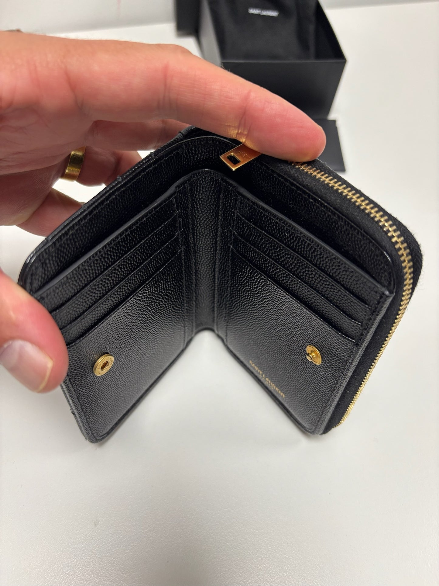 SAINT LAURENT Monogramme quilted textured-leather wallet (JPD04-67)