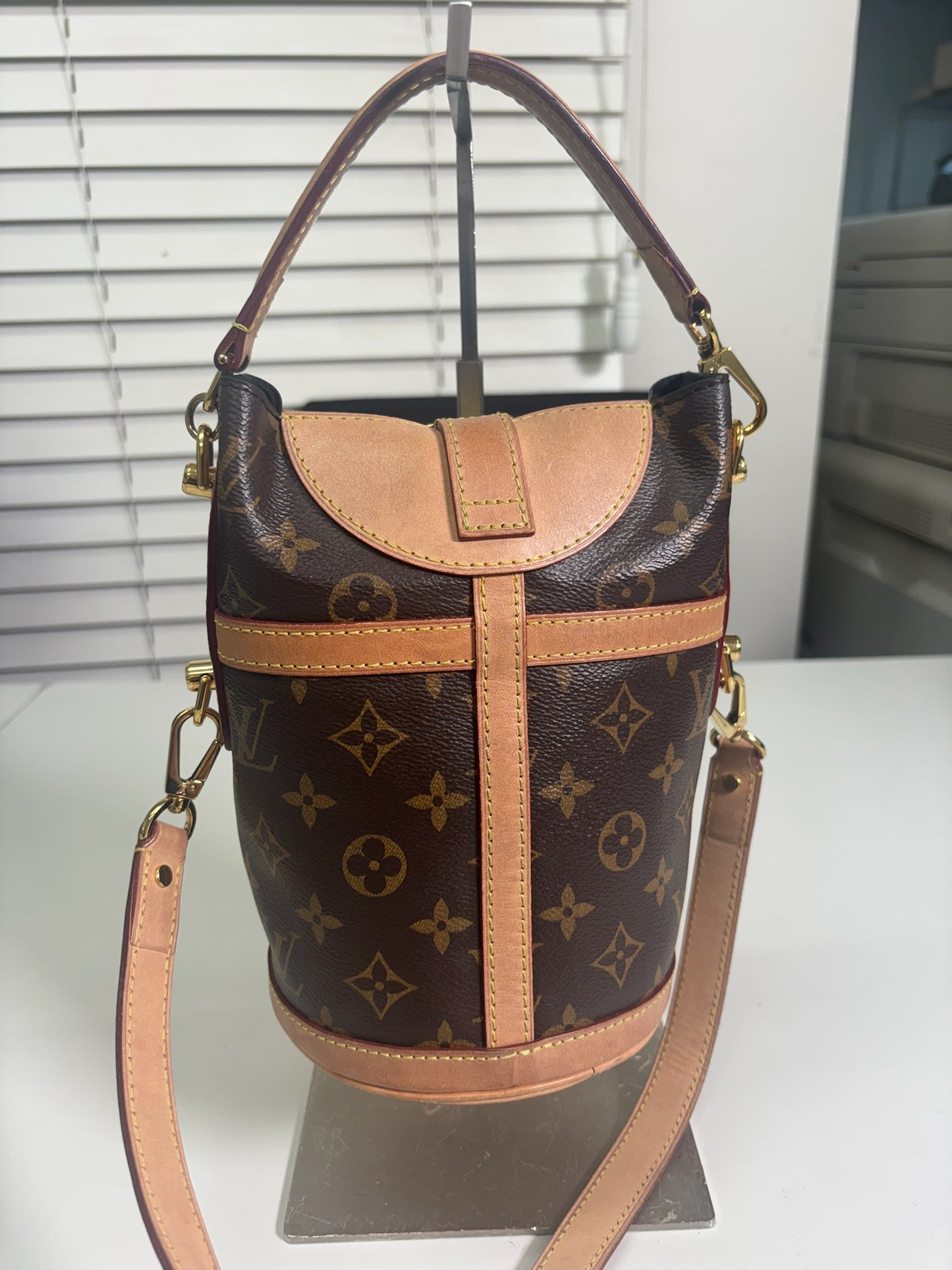 Louis Vuitton Brown PVC Monogram Canvas Bucket Duffle ONE Shoulder Bag M43587 (K1202201201W)