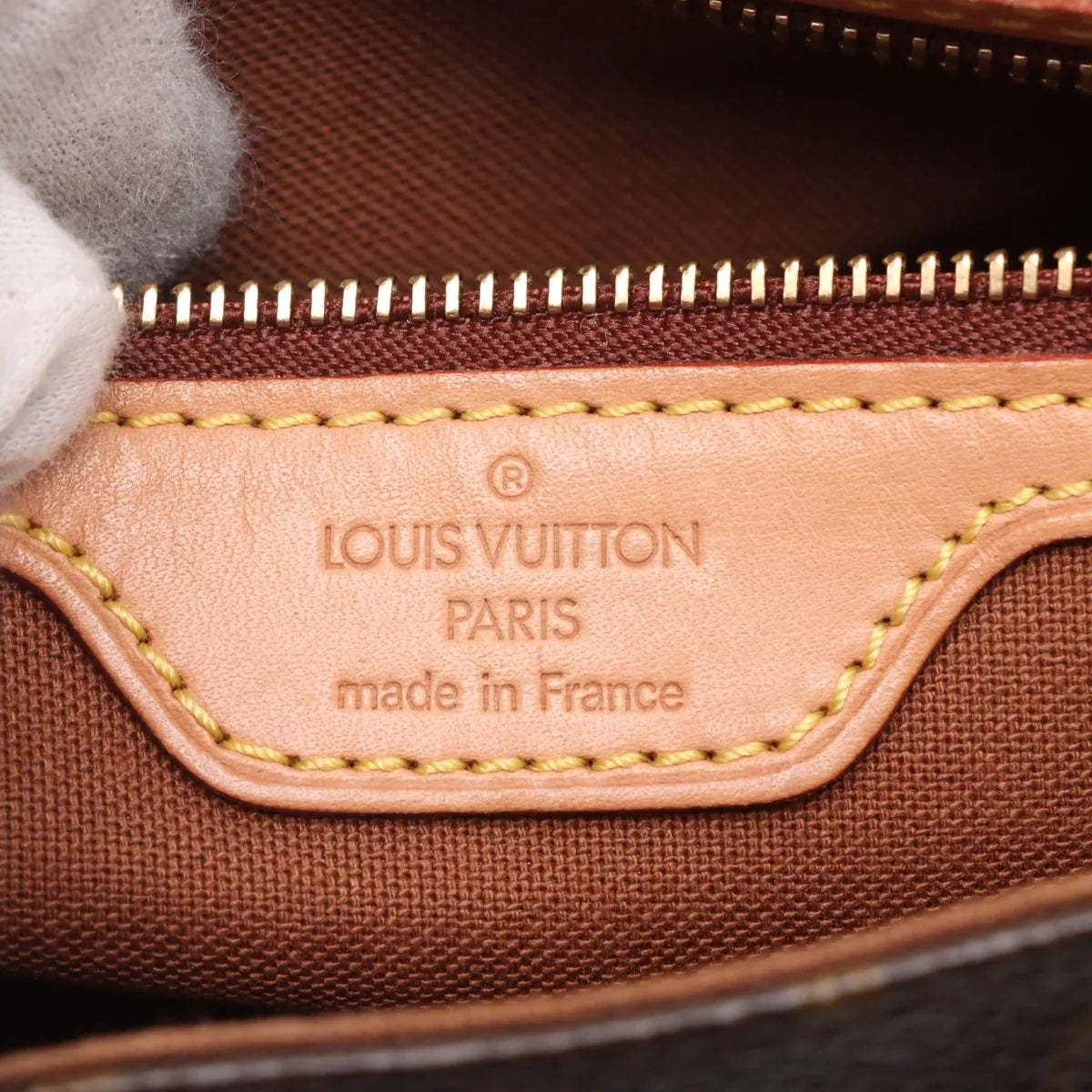 Louis Vuitton Monogram Mini Looping SB06-1752