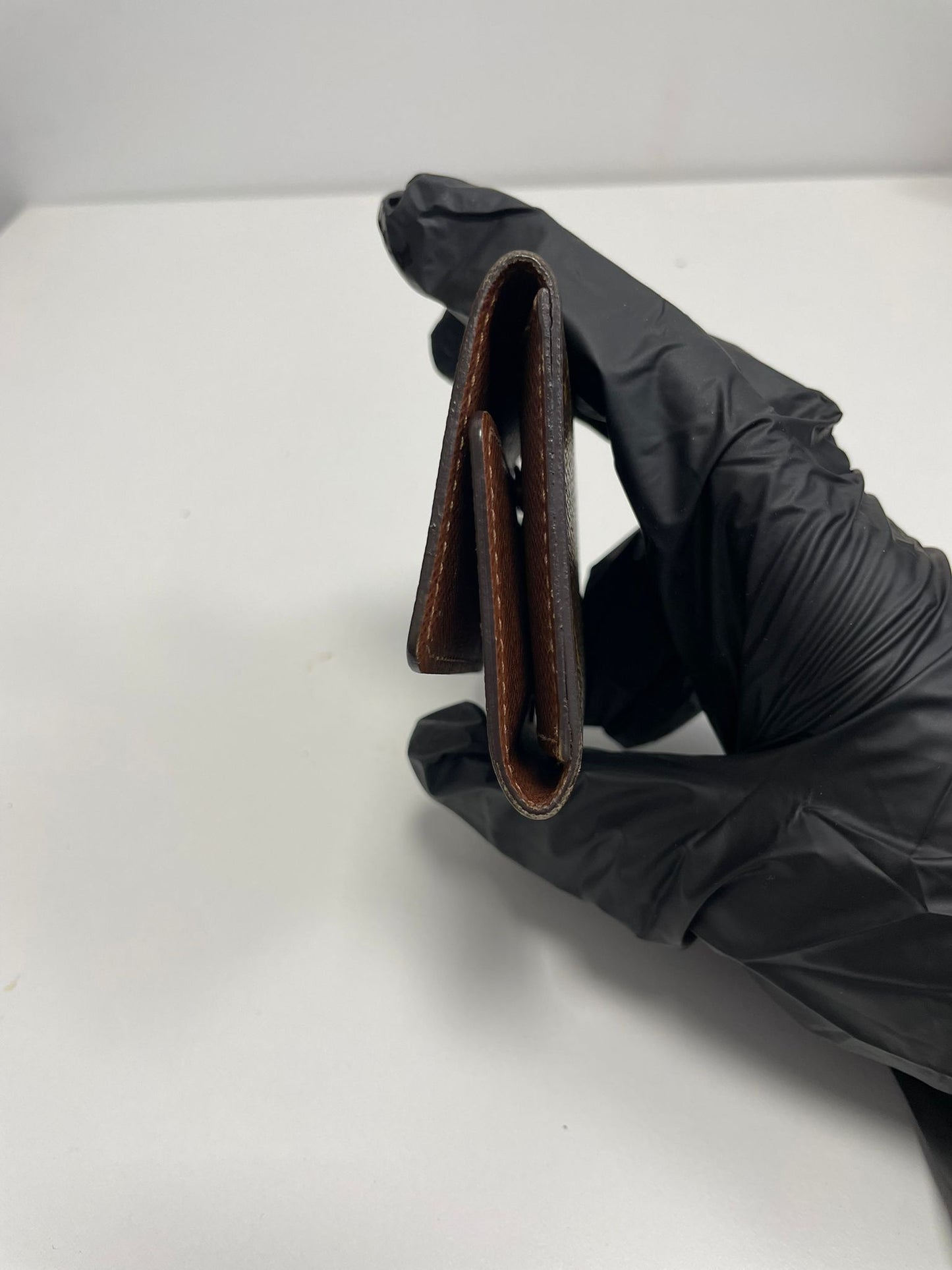 Louis Vuitton Monogram 6 Key Case 20191