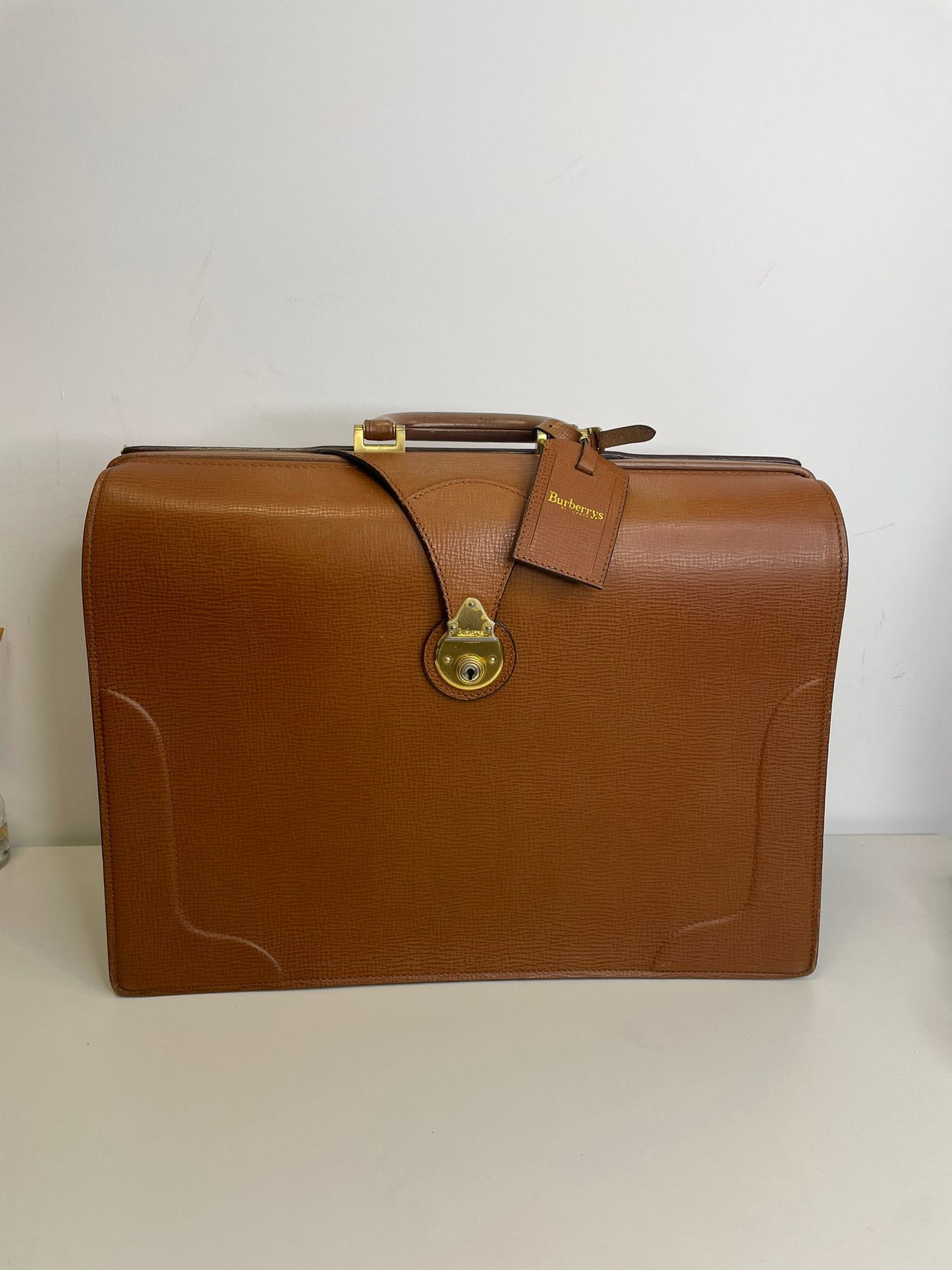 Vintage Burberrys brown leather briefcase 165099