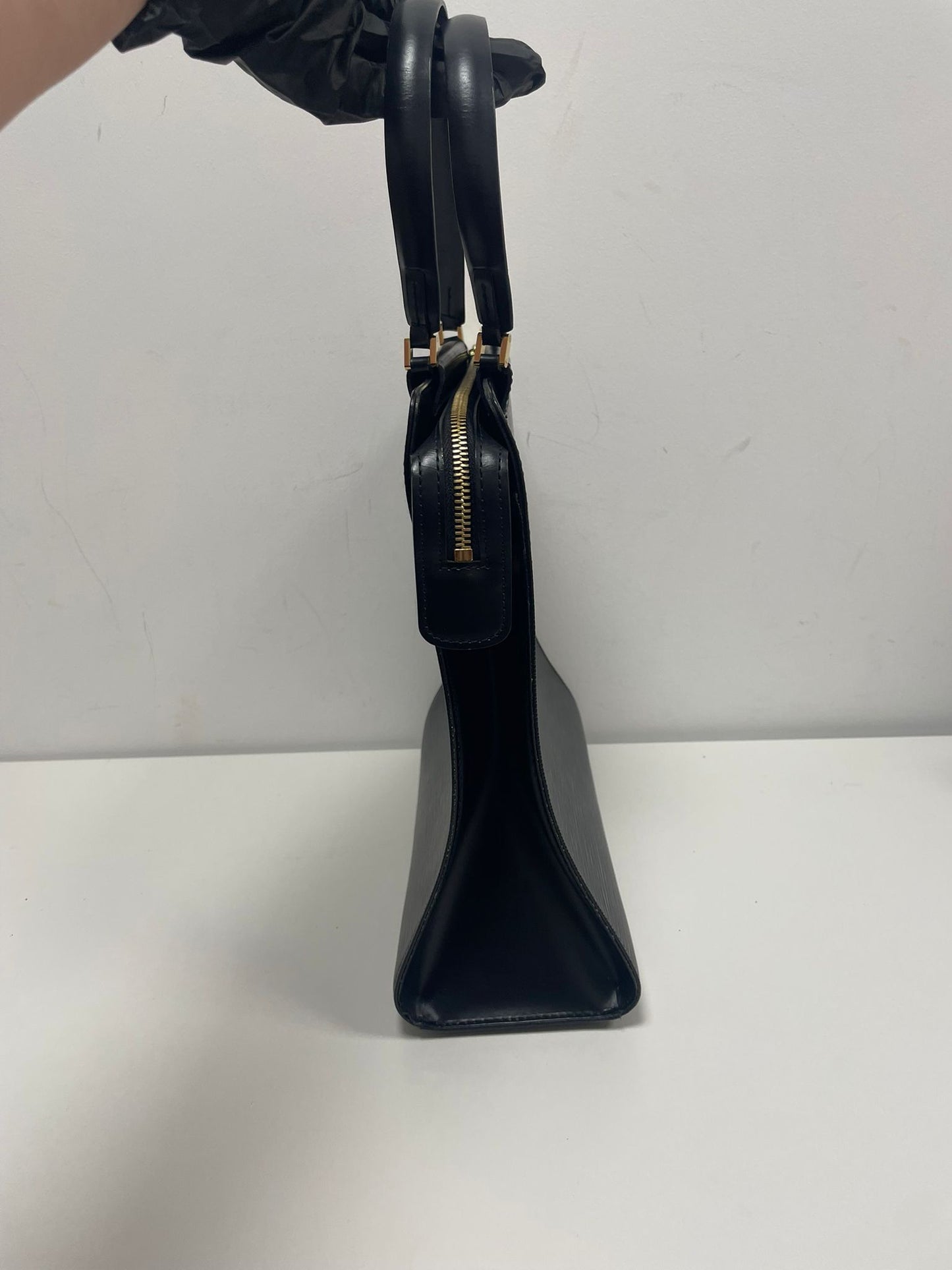 Louis Vuitton black Epi Leather Figari MM handbag (JPD04-14)
