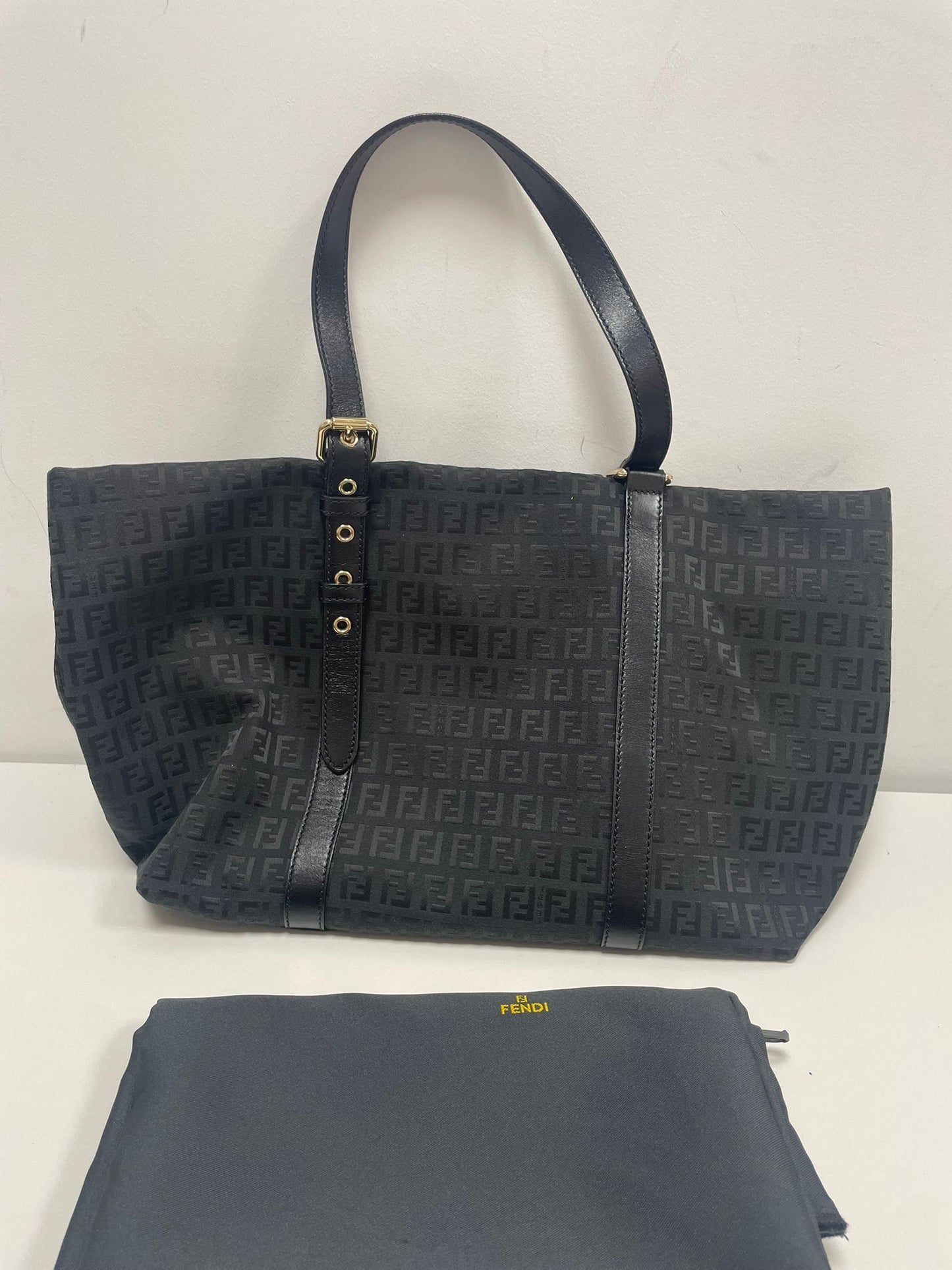 Fendi Zucchino Canvas and Leather Superstar Shopper Tote bag (JPD04-25)