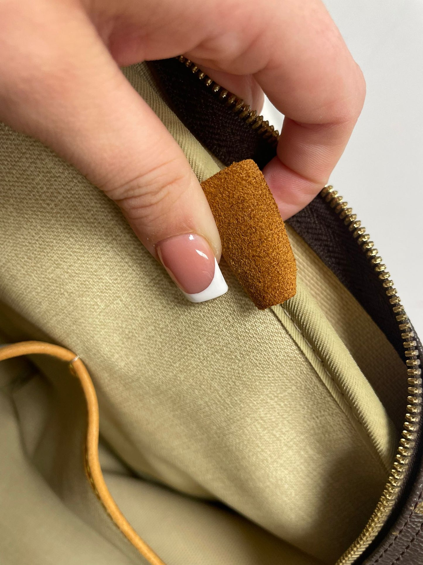 Louis Vuitton Deauville AN-35467
